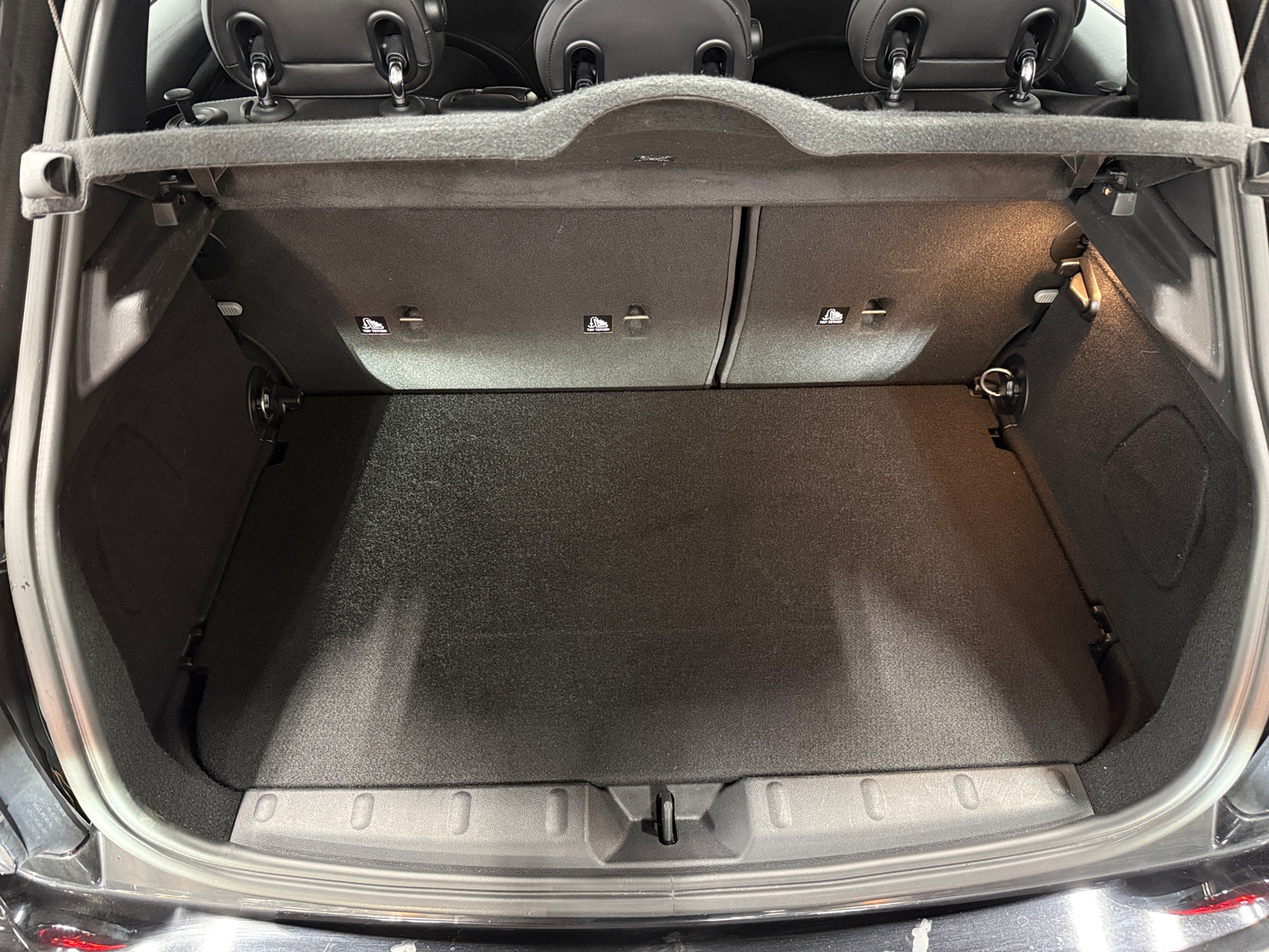 Thumbnail: 2022 MINI Cooper Hardtop - 6