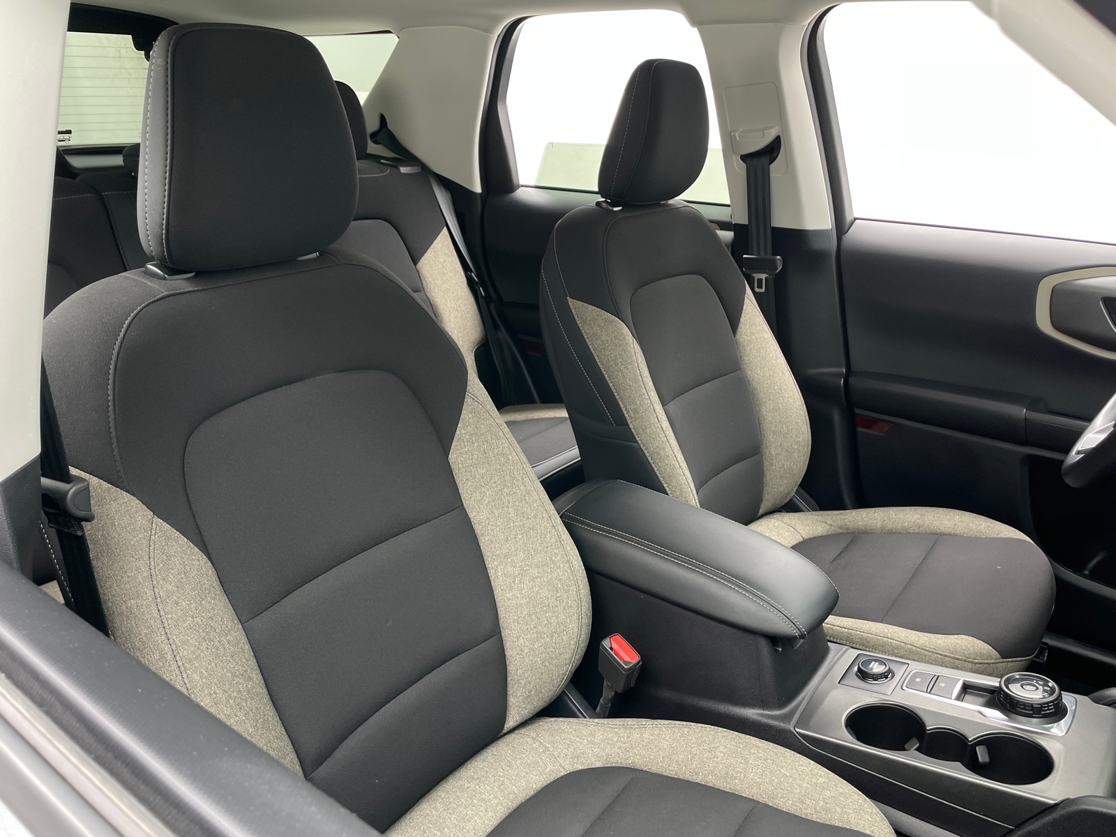 Thumbnail: 2025 Ford Bronco Sport - 2