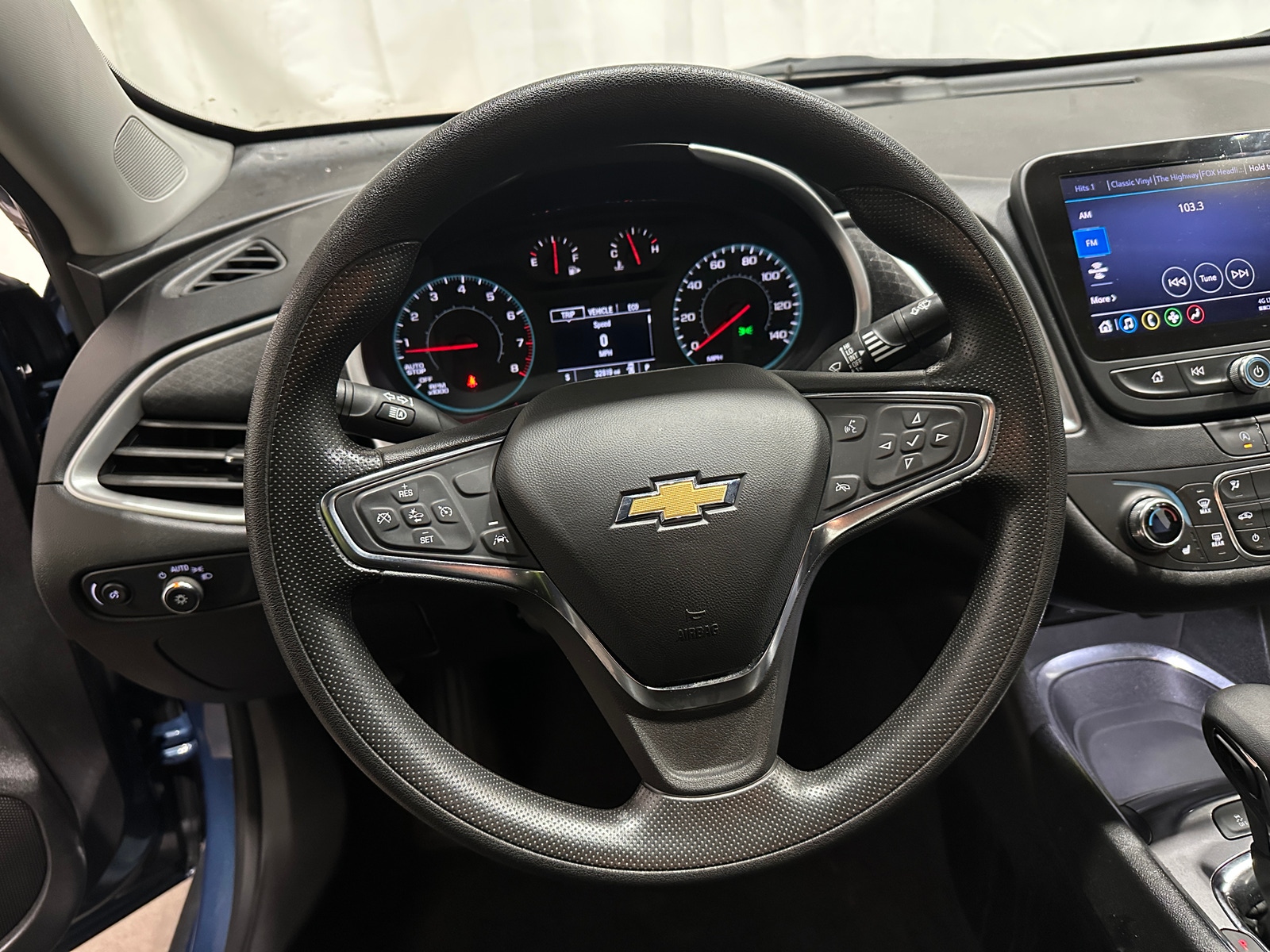 Thumbnail: 2024 Chevrolet Malibu - 5