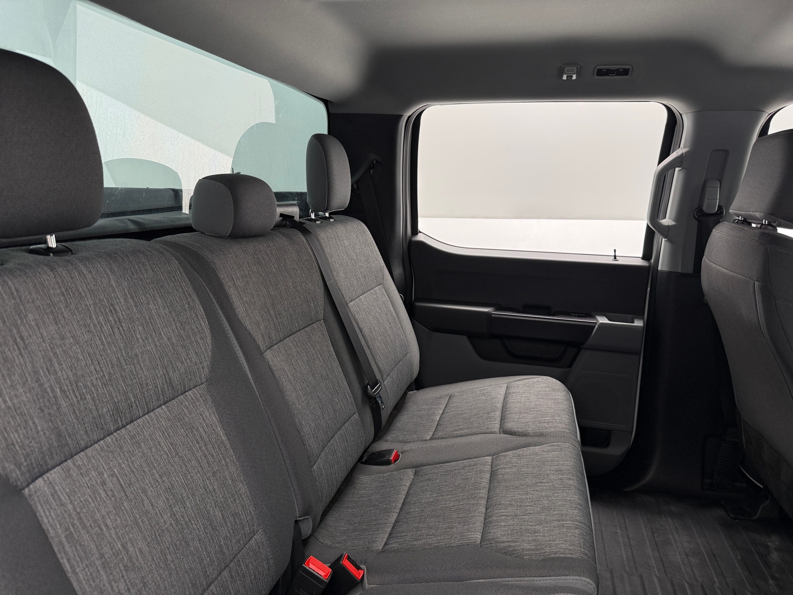 Thumbnail: 2022 Ford Econoline - 6