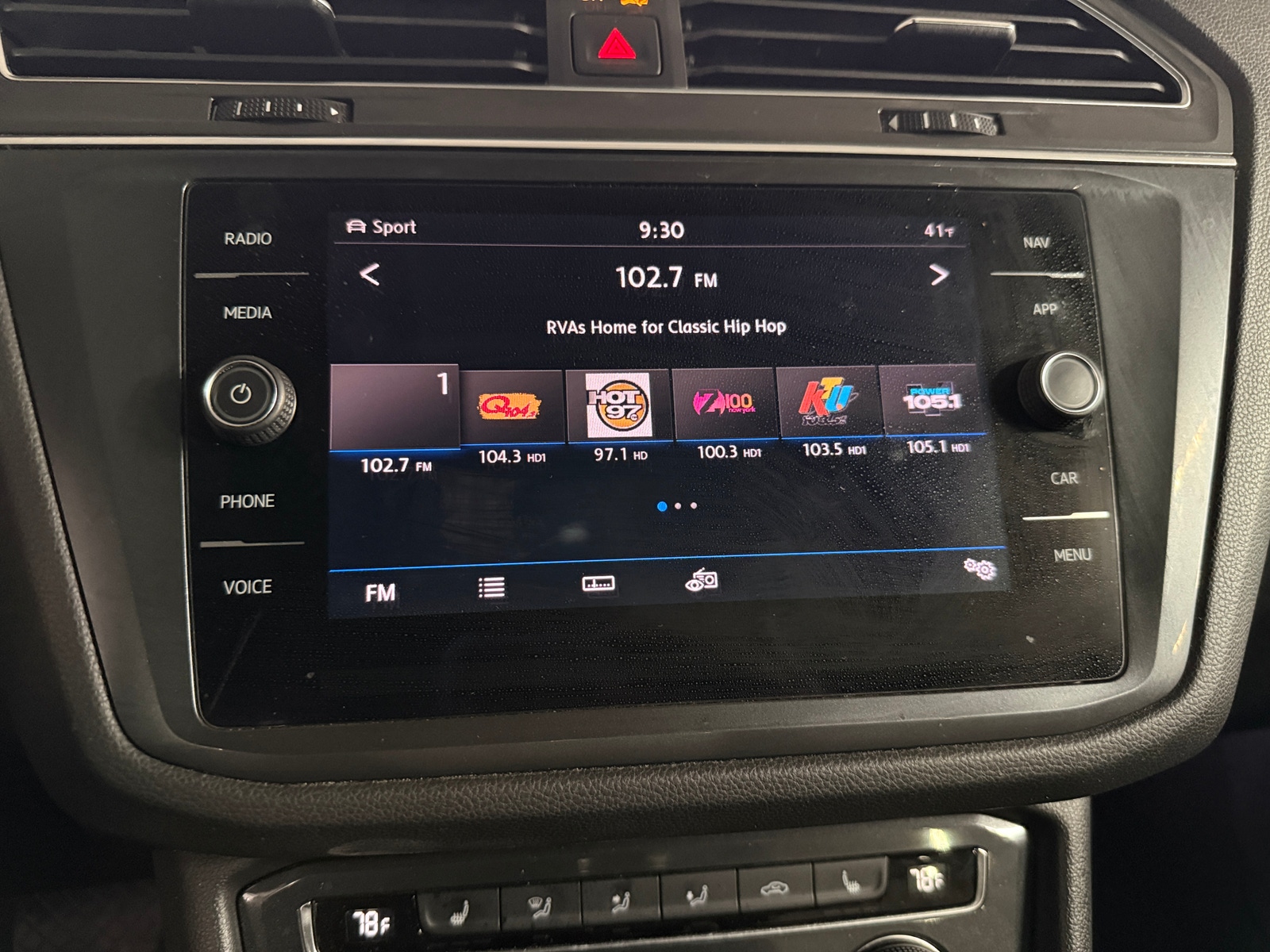 Thumbnail: 2019 Volkswagen Tiguan - 3