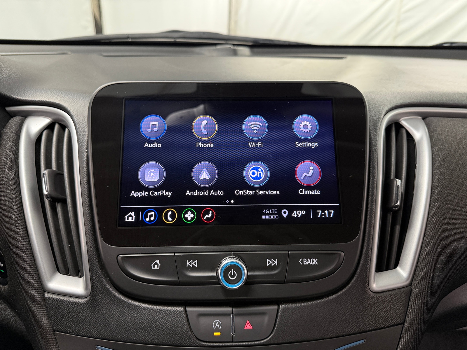 Thumbnail: 2023 Chevrolet Malibu - 4