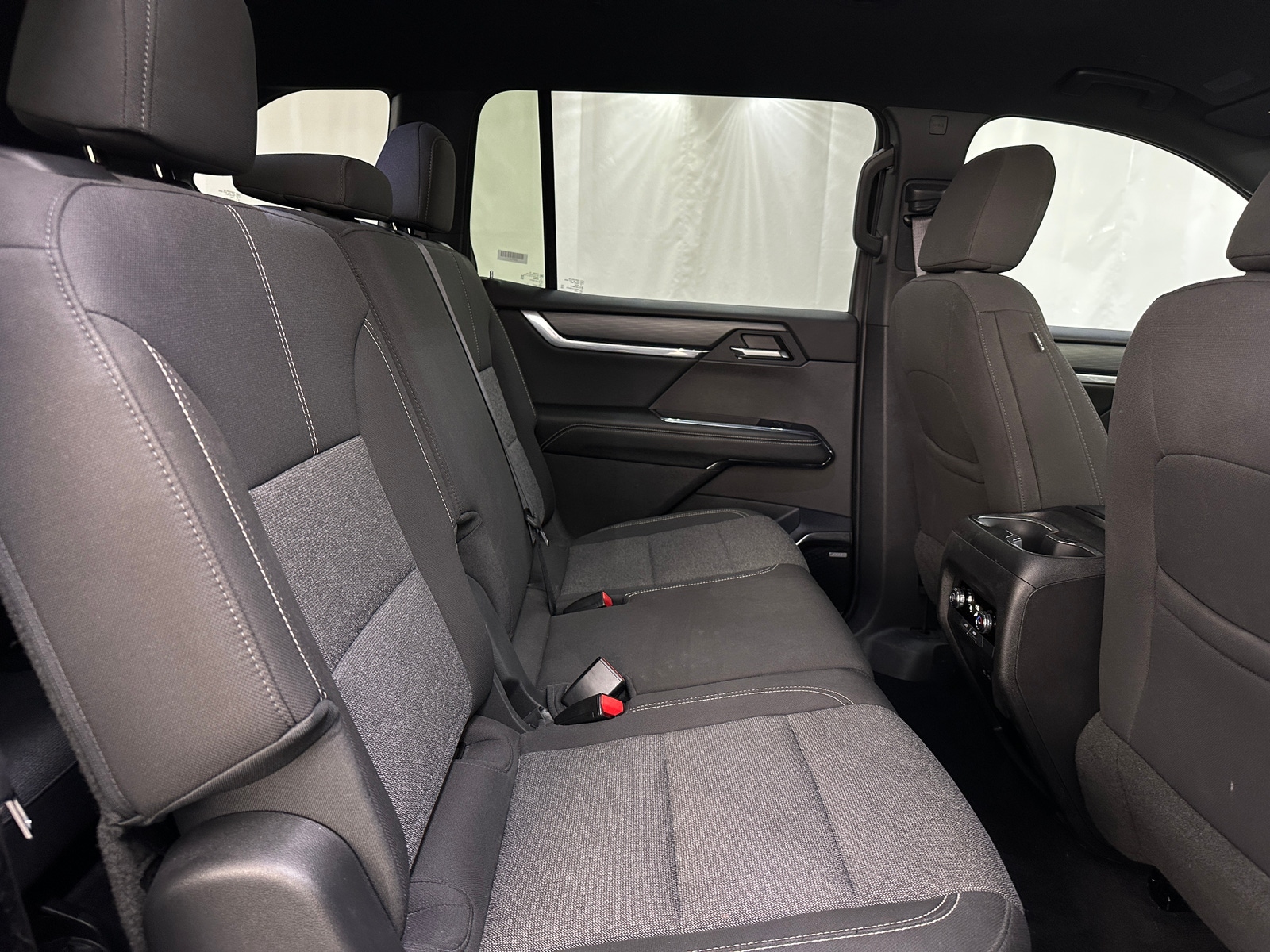 Thumbnail: 2025 GMC Acadia - 6