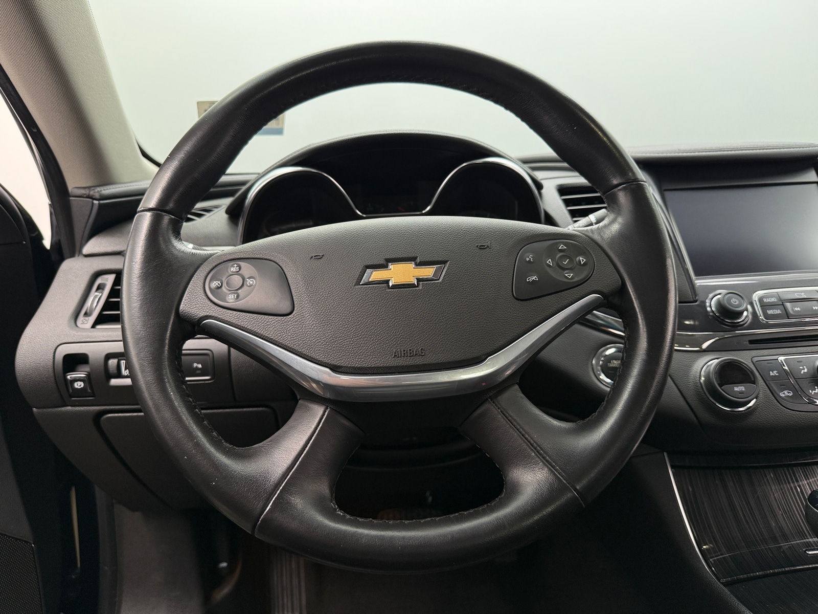 Thumbnail: 2019 Chevrolet Impala - 4