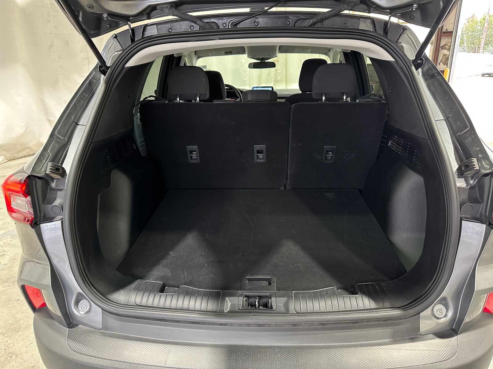 Thumbnail: 2025 Ford Escape - 7