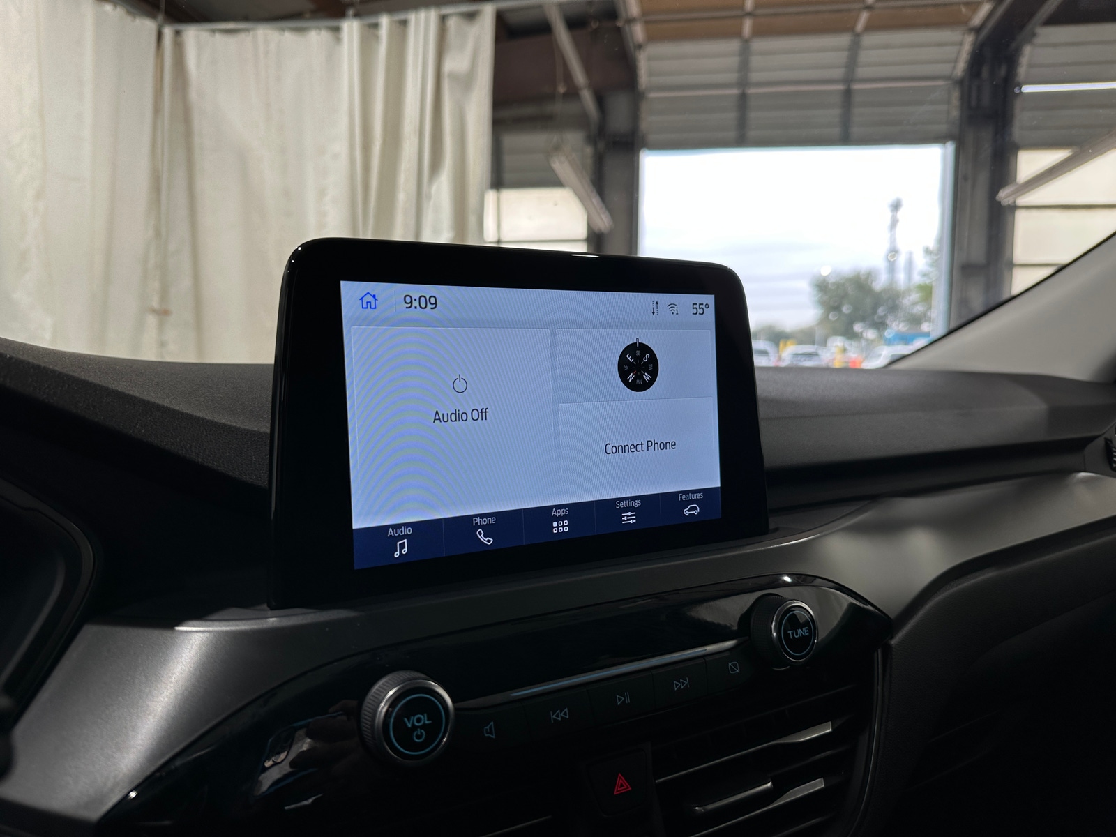 Thumbnail: 2025 Ford Escape - 4