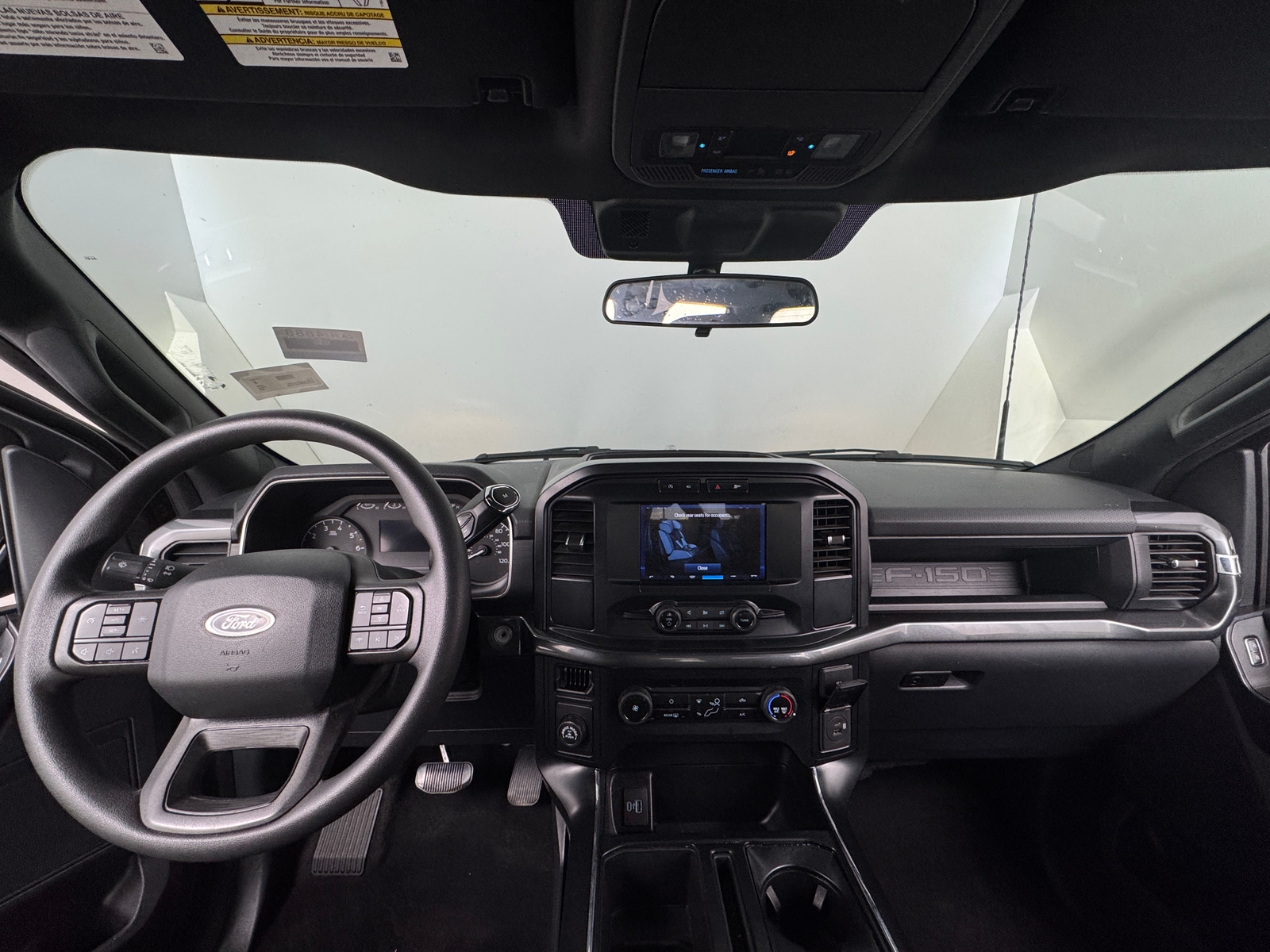 Thumbnail: 2023 Ford Econoline - 3