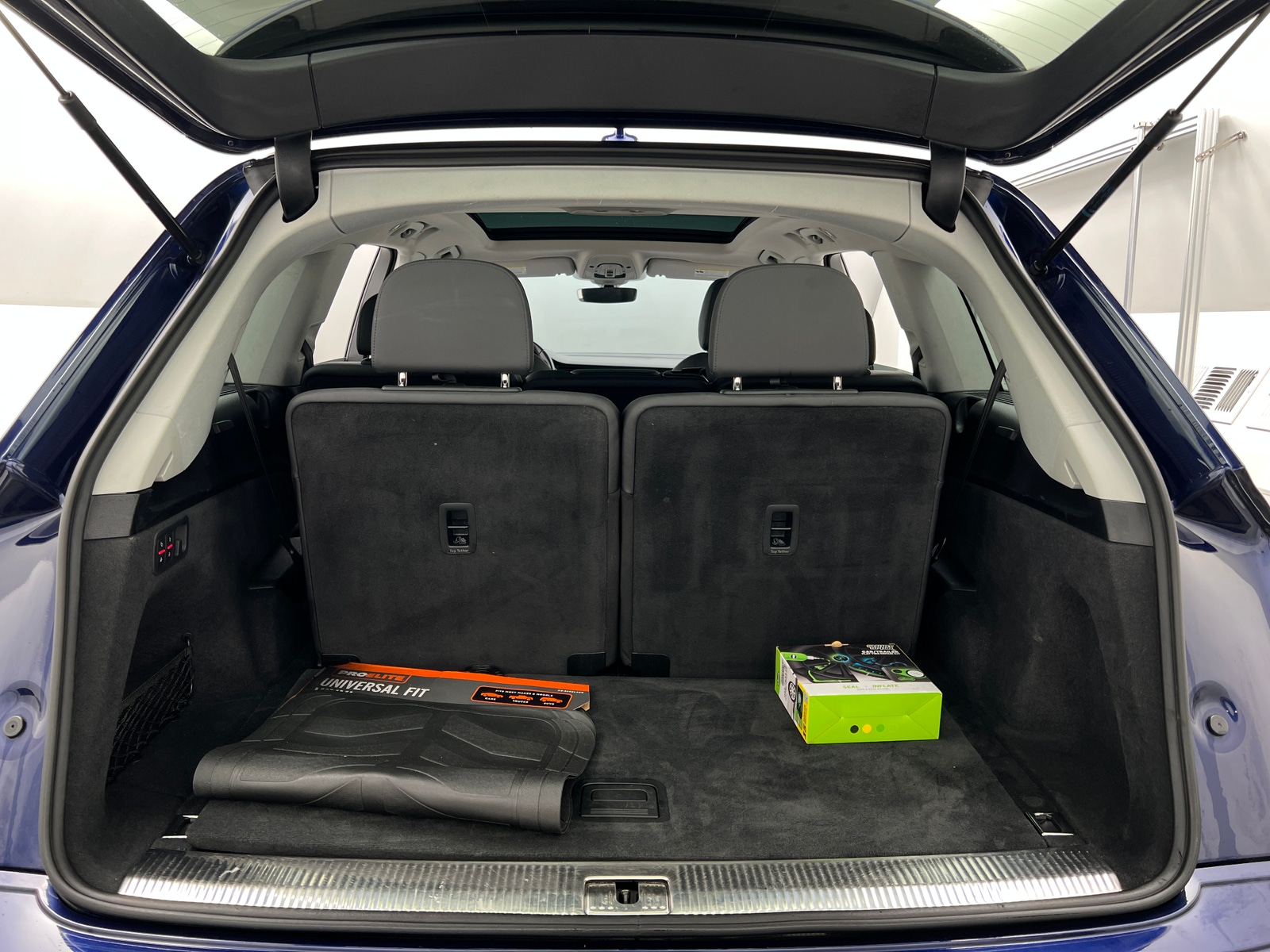 Thumbnail: 2020 Audi Q7 - 6