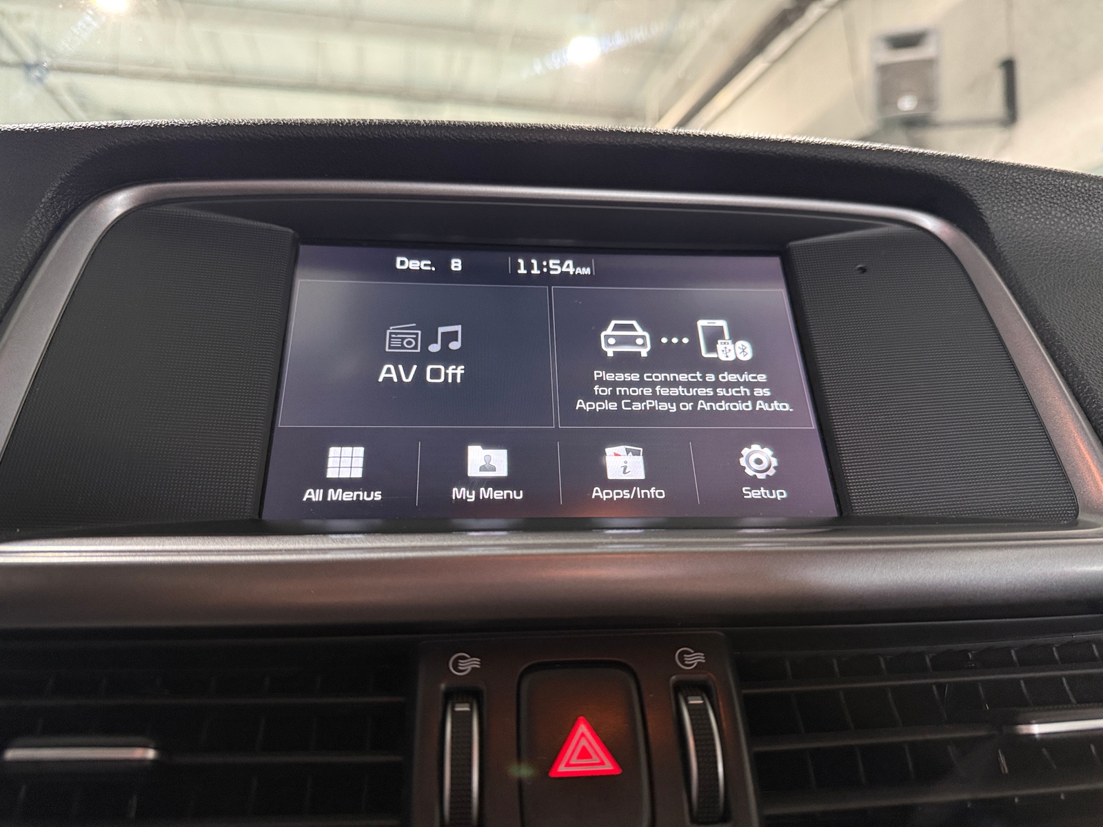 Thumbnail: 2018 Kia Optima - 4