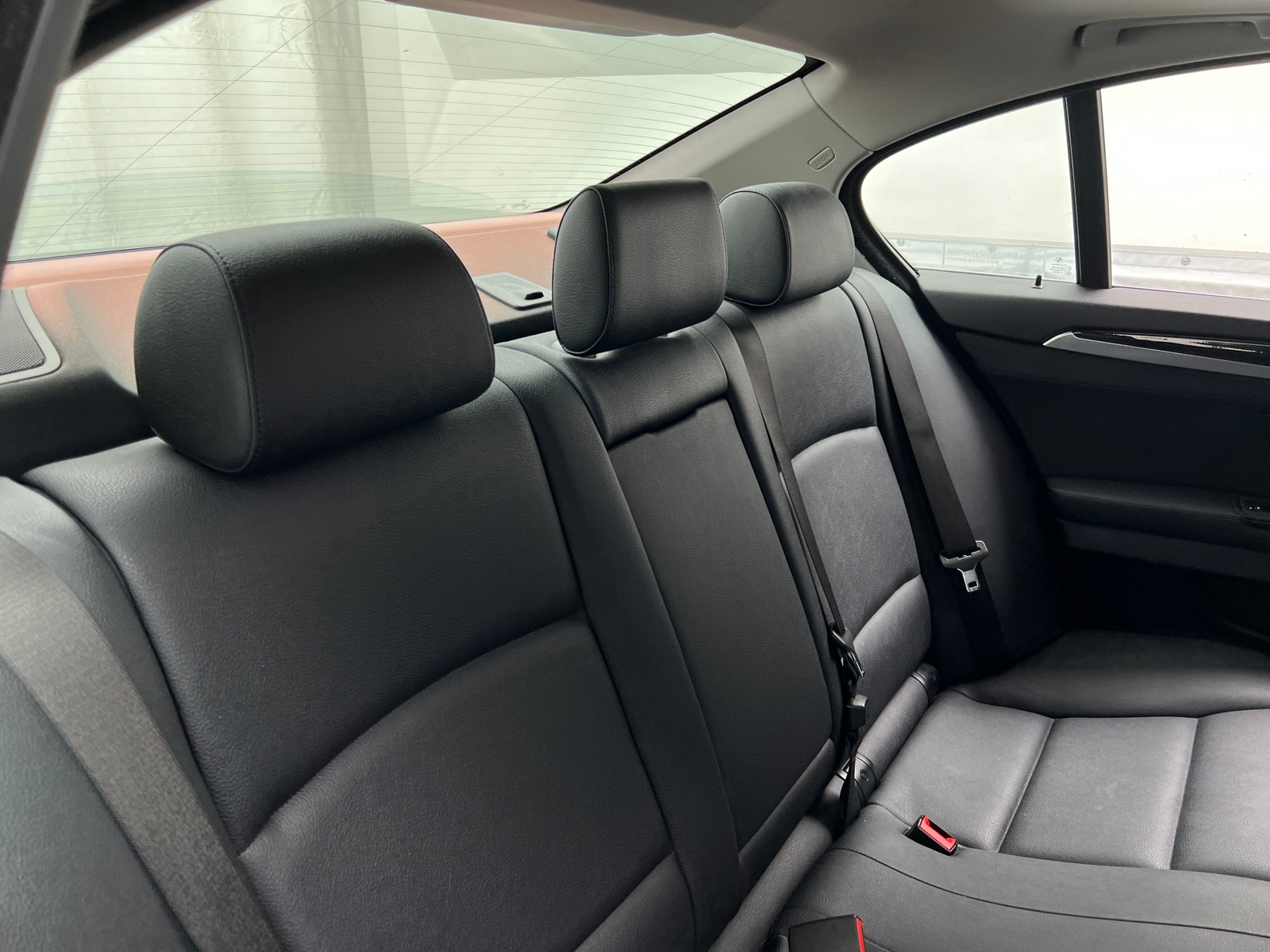 Thumbnail: 2015 BMW 5 Series - 5