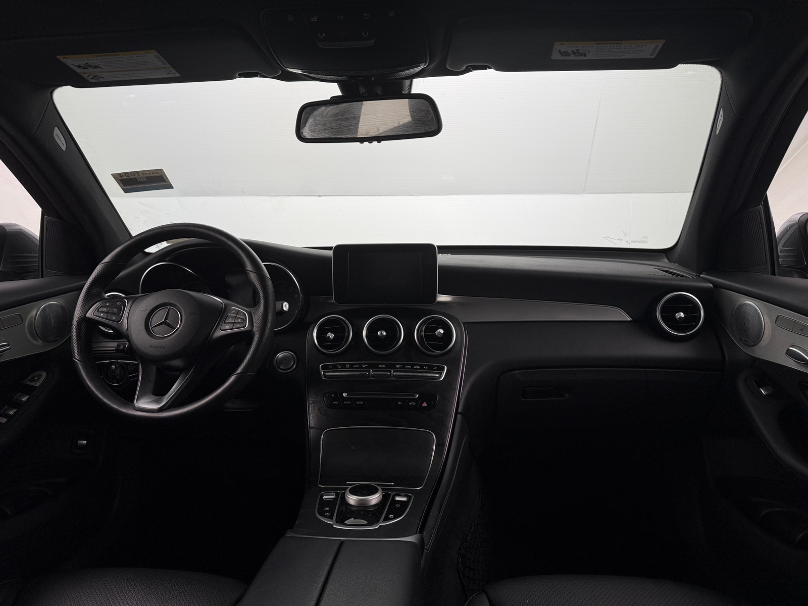 Thumbnail: 2019 Mercedes-Benz GLC - 2