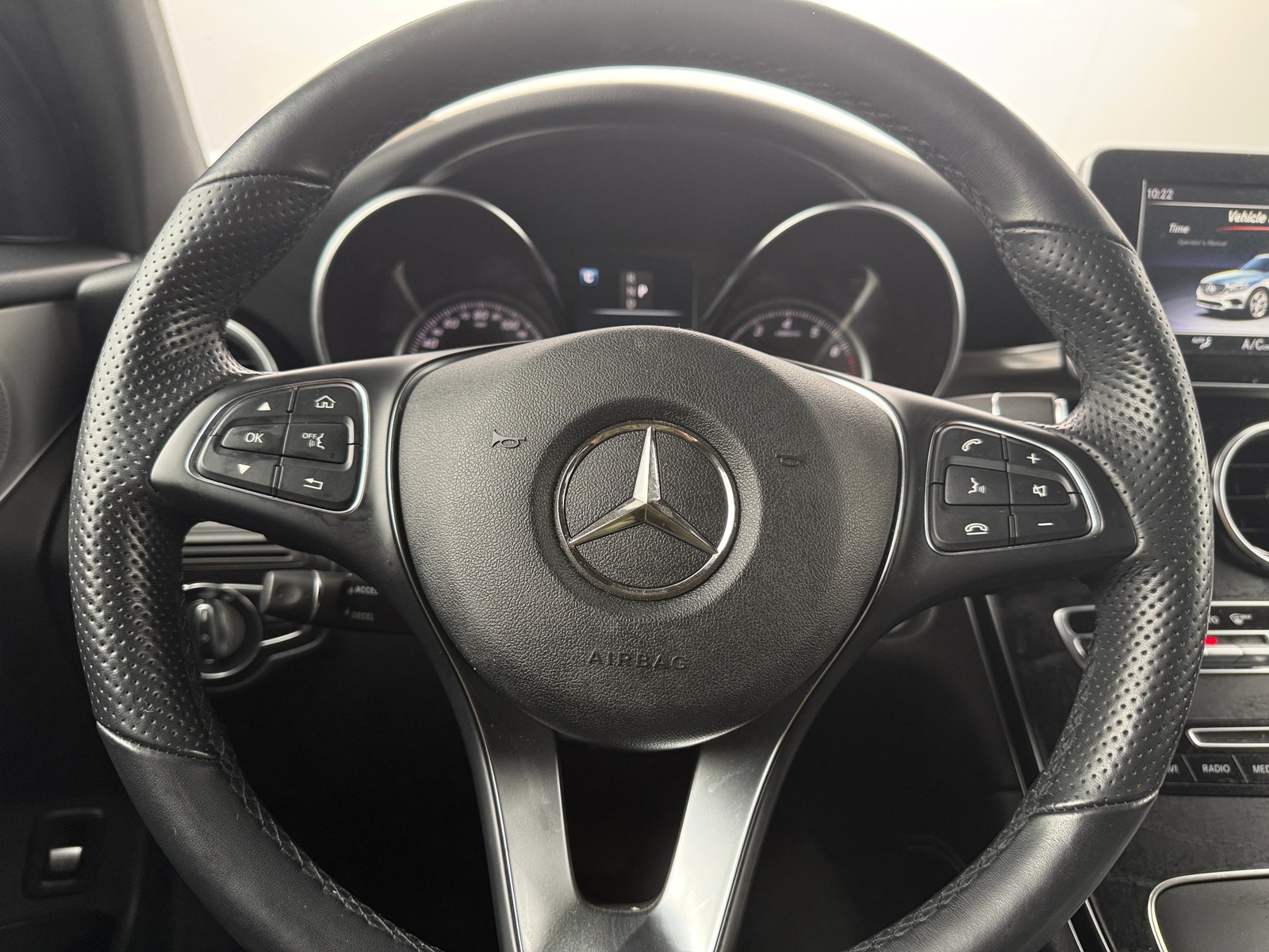 Thumbnail: 2019 Mercedes-Benz GLC - 4