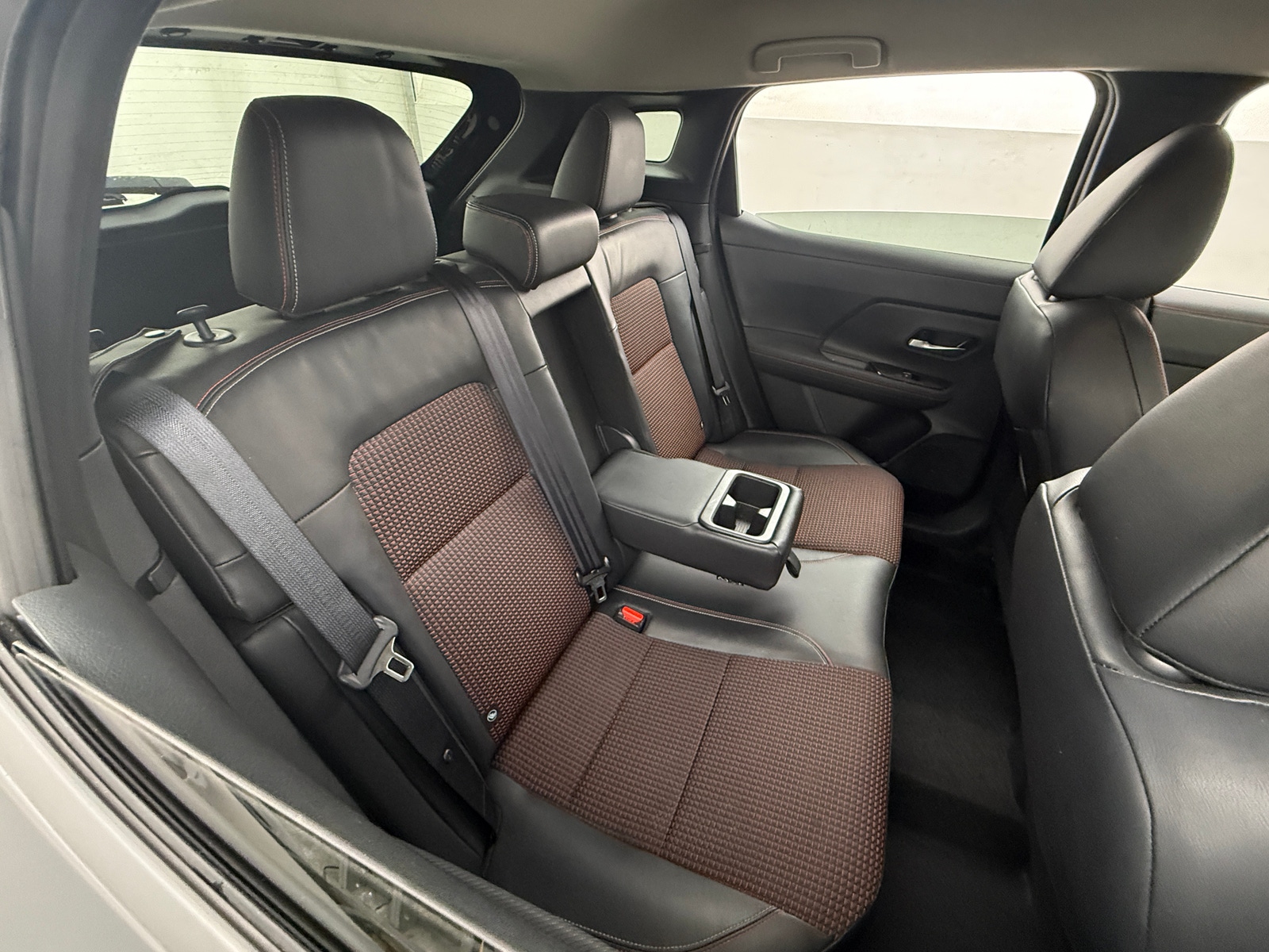 Thumbnail: 2025 Nissan Kicks - 6