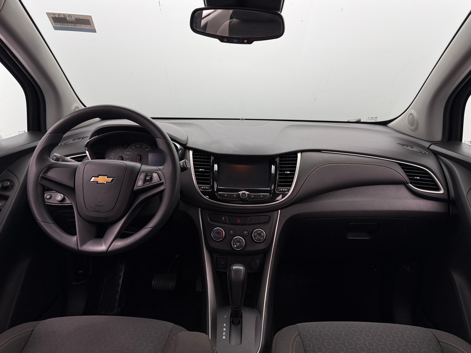 Thumbnail: 2017 Chevrolet Trax - 3