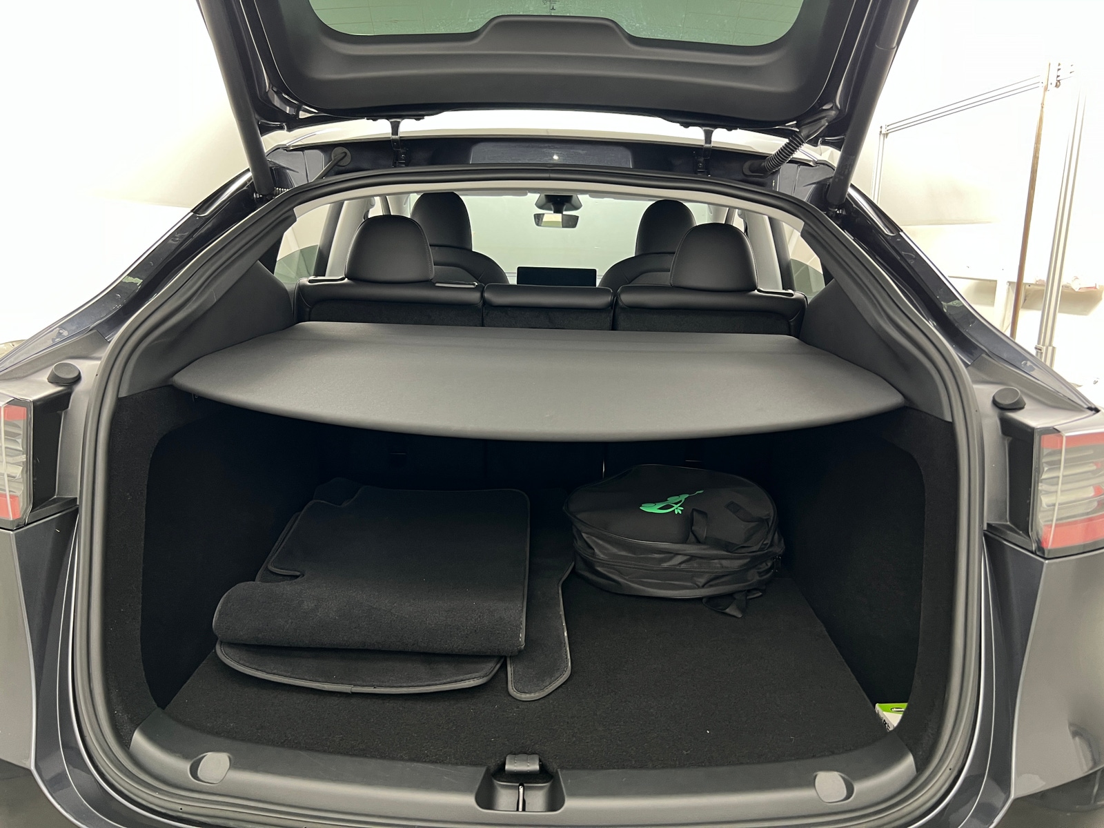 Thumbnail: 2024 Tesla Model Y - 6