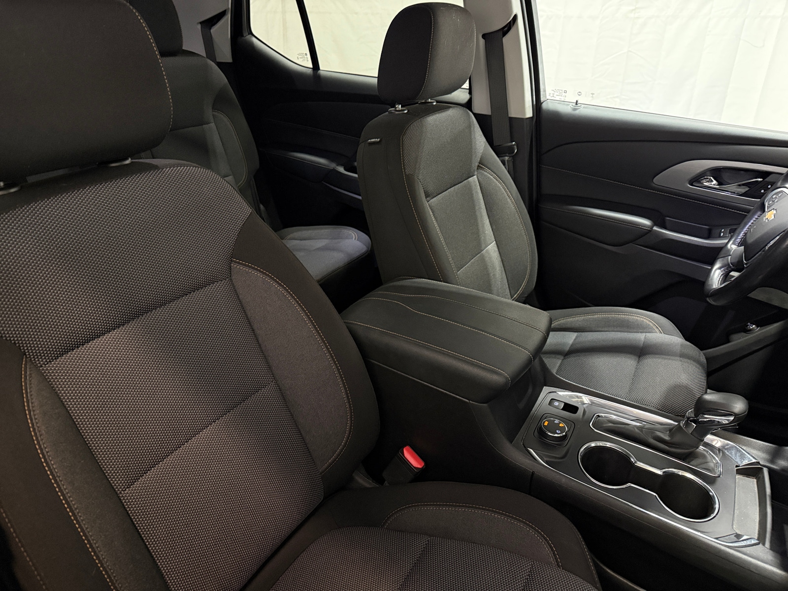 Thumbnail: 2021 Chevrolet Traverse - 2