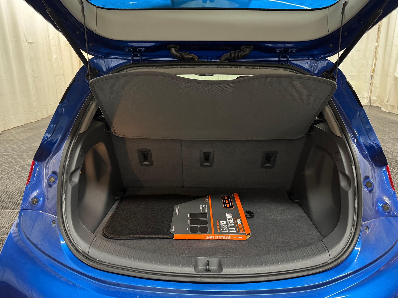 Thumbnail: 2021 Chevrolet Bolt EV - 7