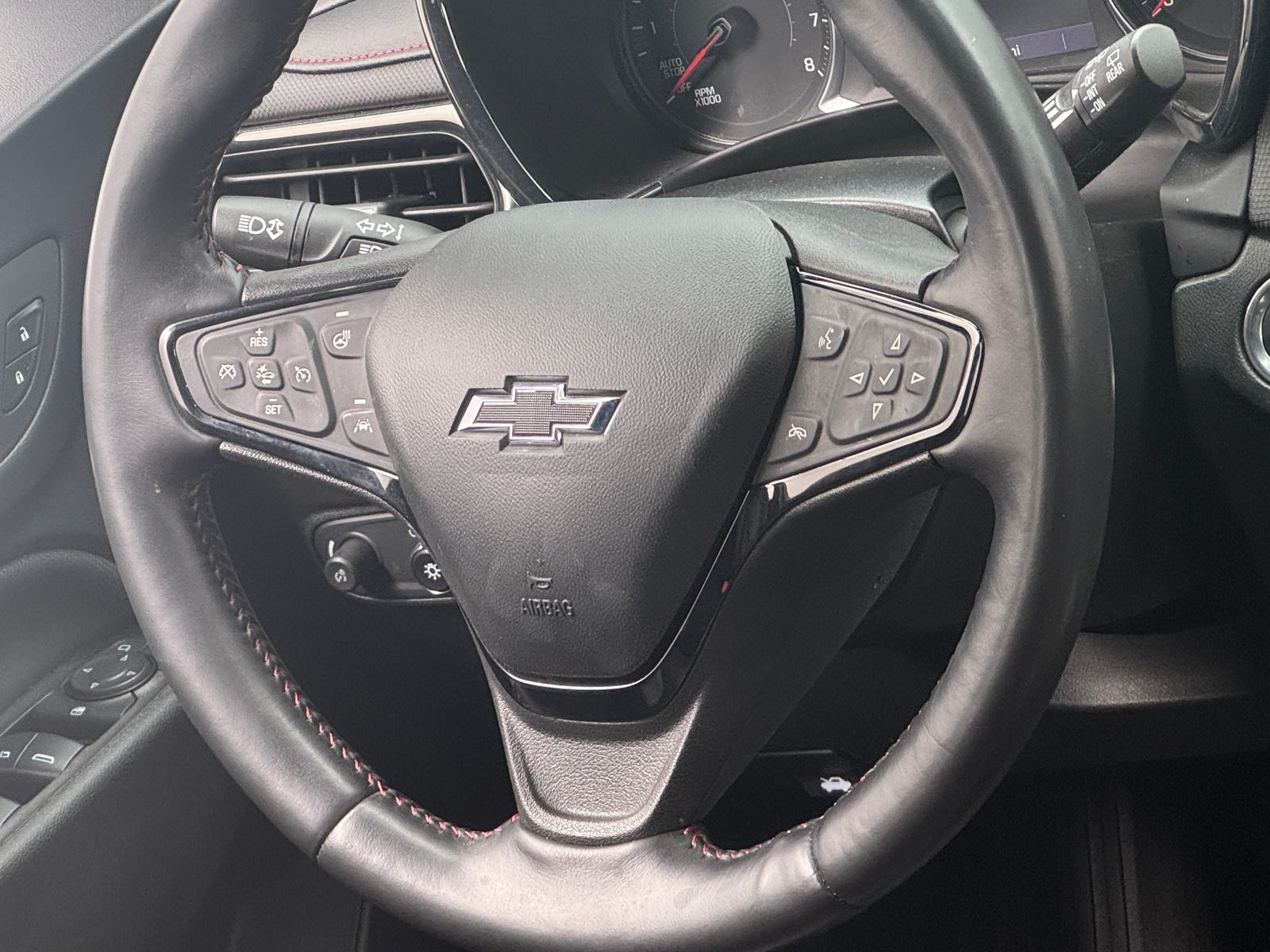 Thumbnail: 2022 Chevrolet Equinox - 4