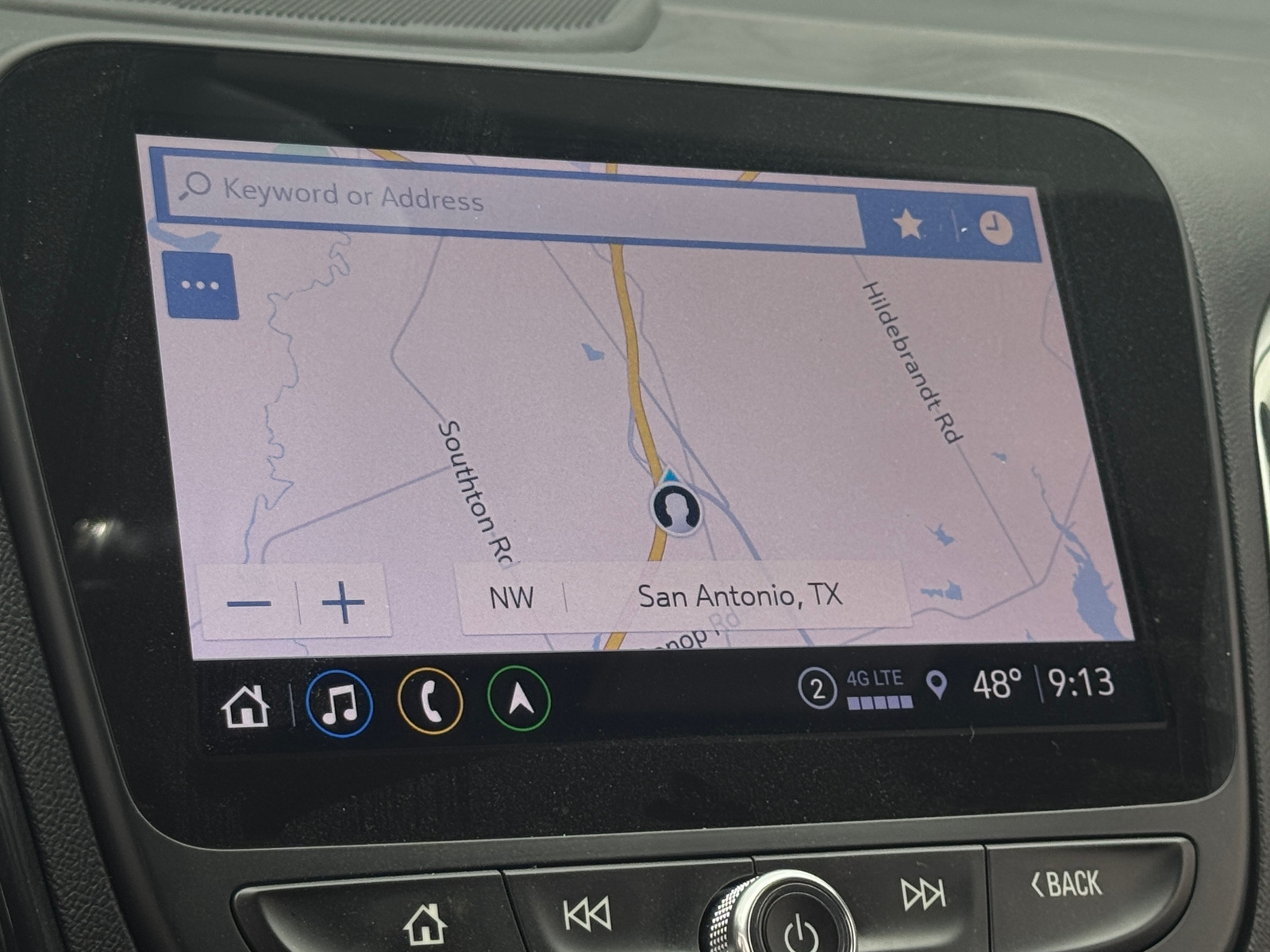 Thumbnail: 2022 Chevrolet Equinox - 3