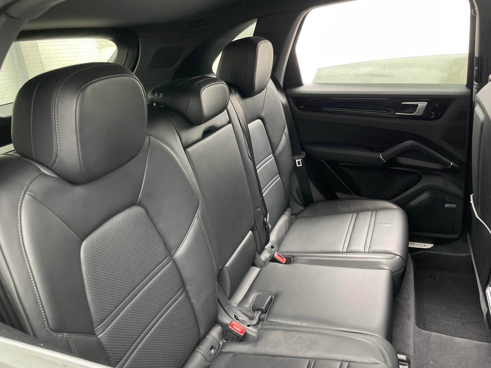 Thumbnail: 2020 Porsche Cayenne - 5