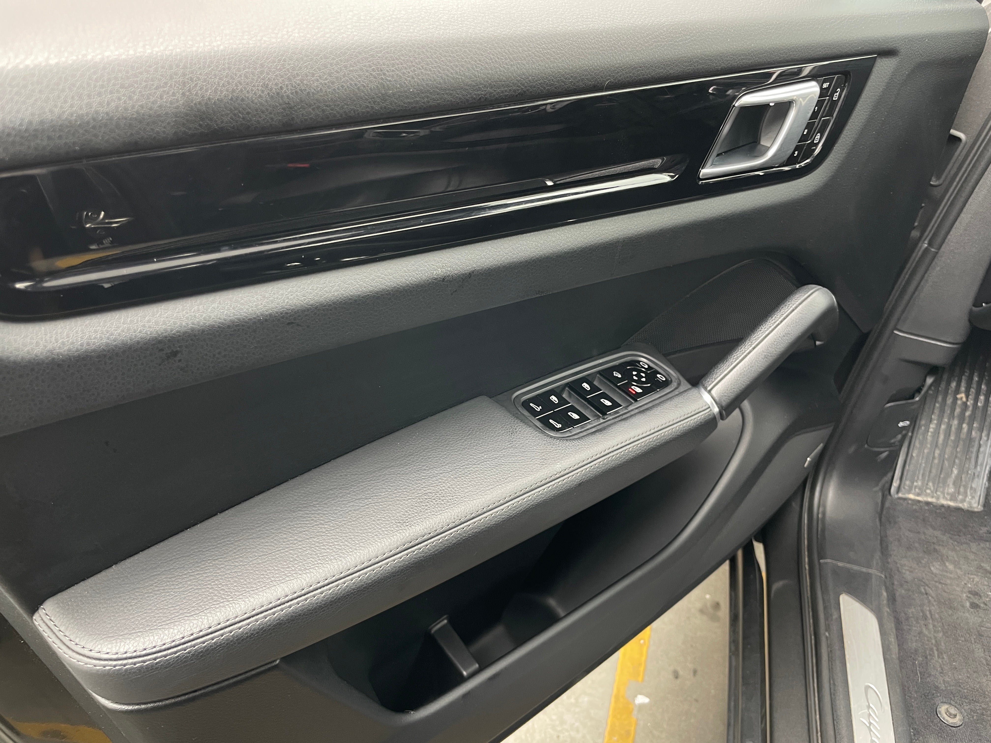 2020 Porsche Cayenne