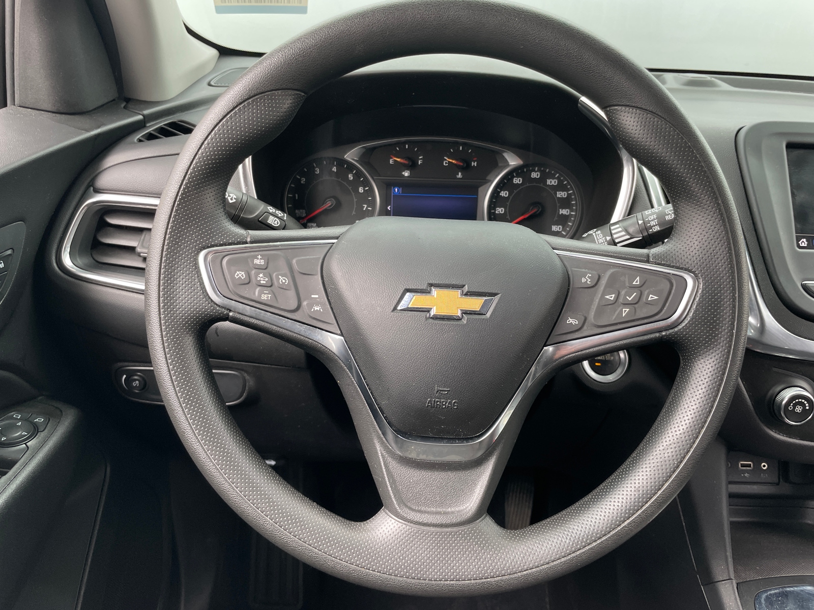 Thumbnail: 2021 Chevrolet Equinox - 5