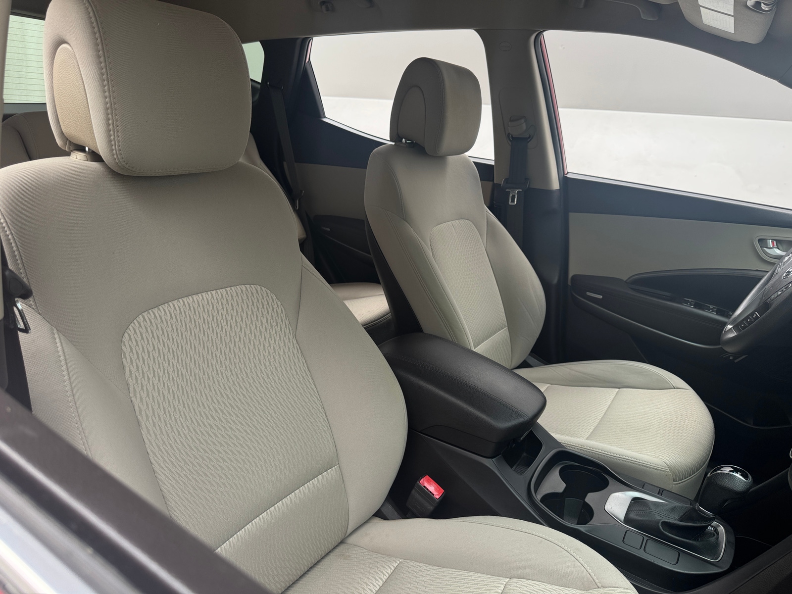 Thumbnail: 2017 Hyundai Santa Fe - 2