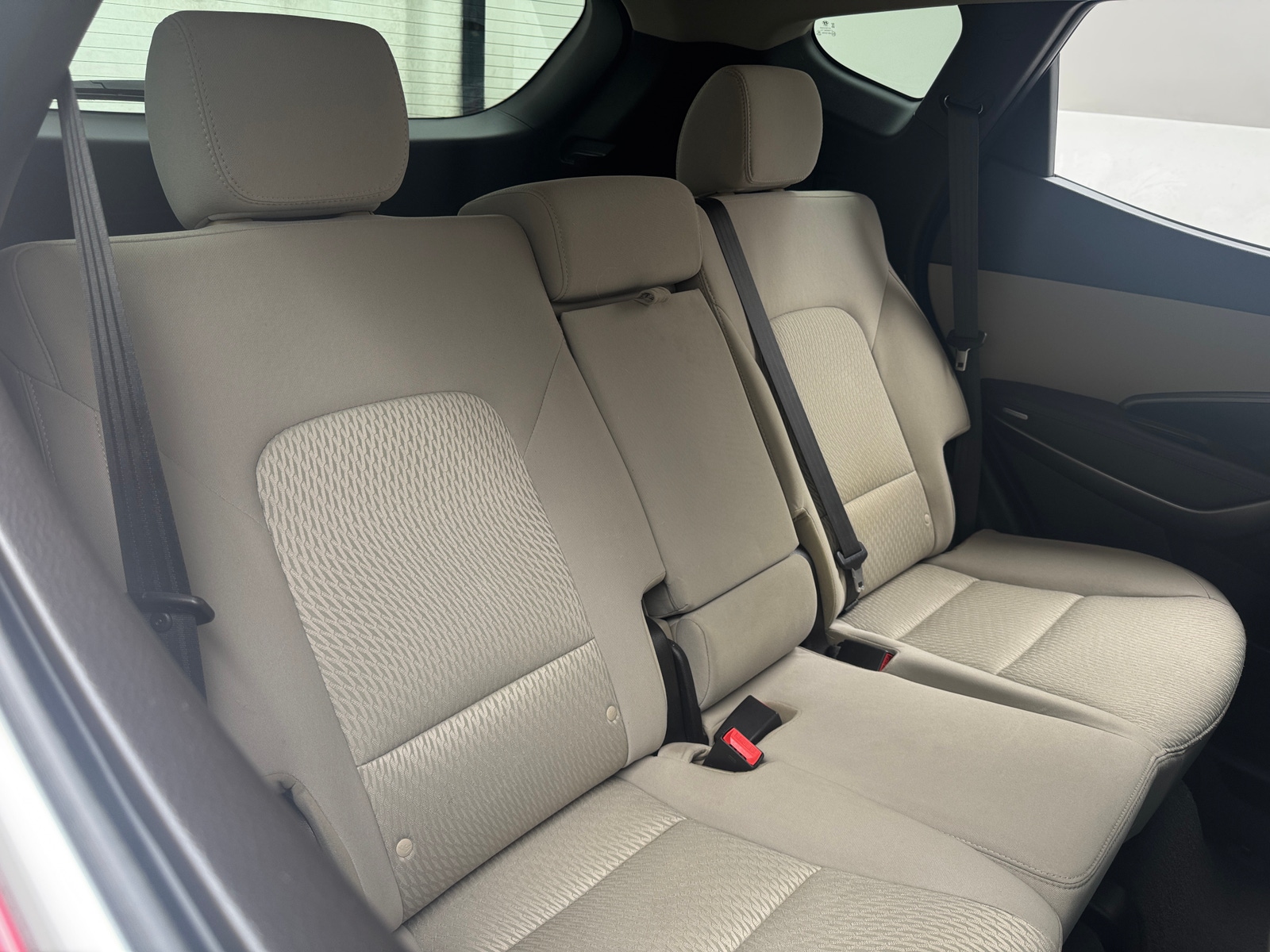 Thumbnail: 2017 Hyundai Santa Fe - 6