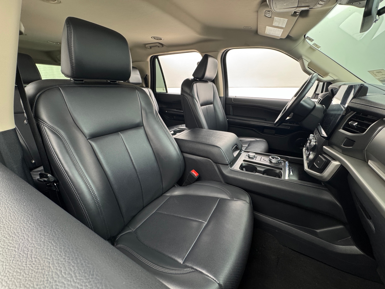 Thumbnail: 2023 Ford Expedition MAX - 2