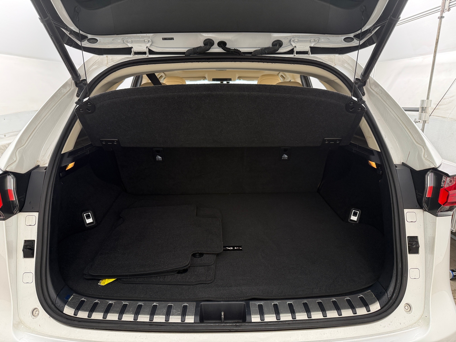 Thumbnail: 2016 Lexus NX - 6