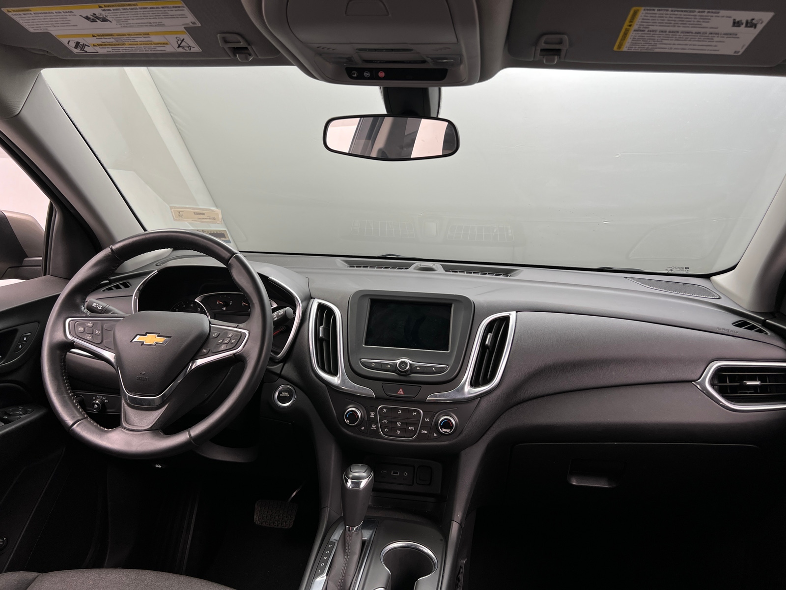 Thumbnail: 2019 Chevrolet Equinox - 3
