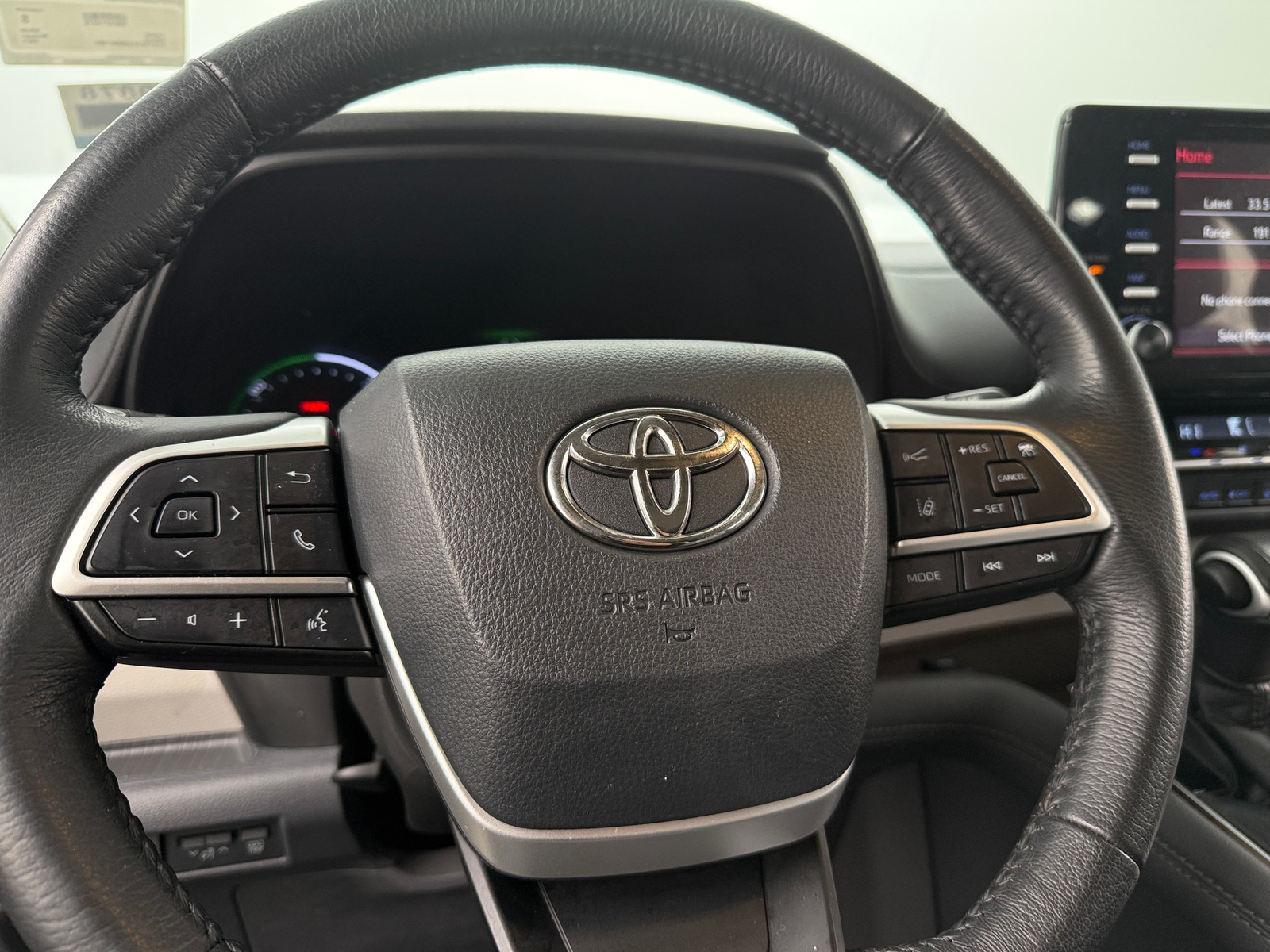 Thumbnail: 2021 Toyota Sienna - 4