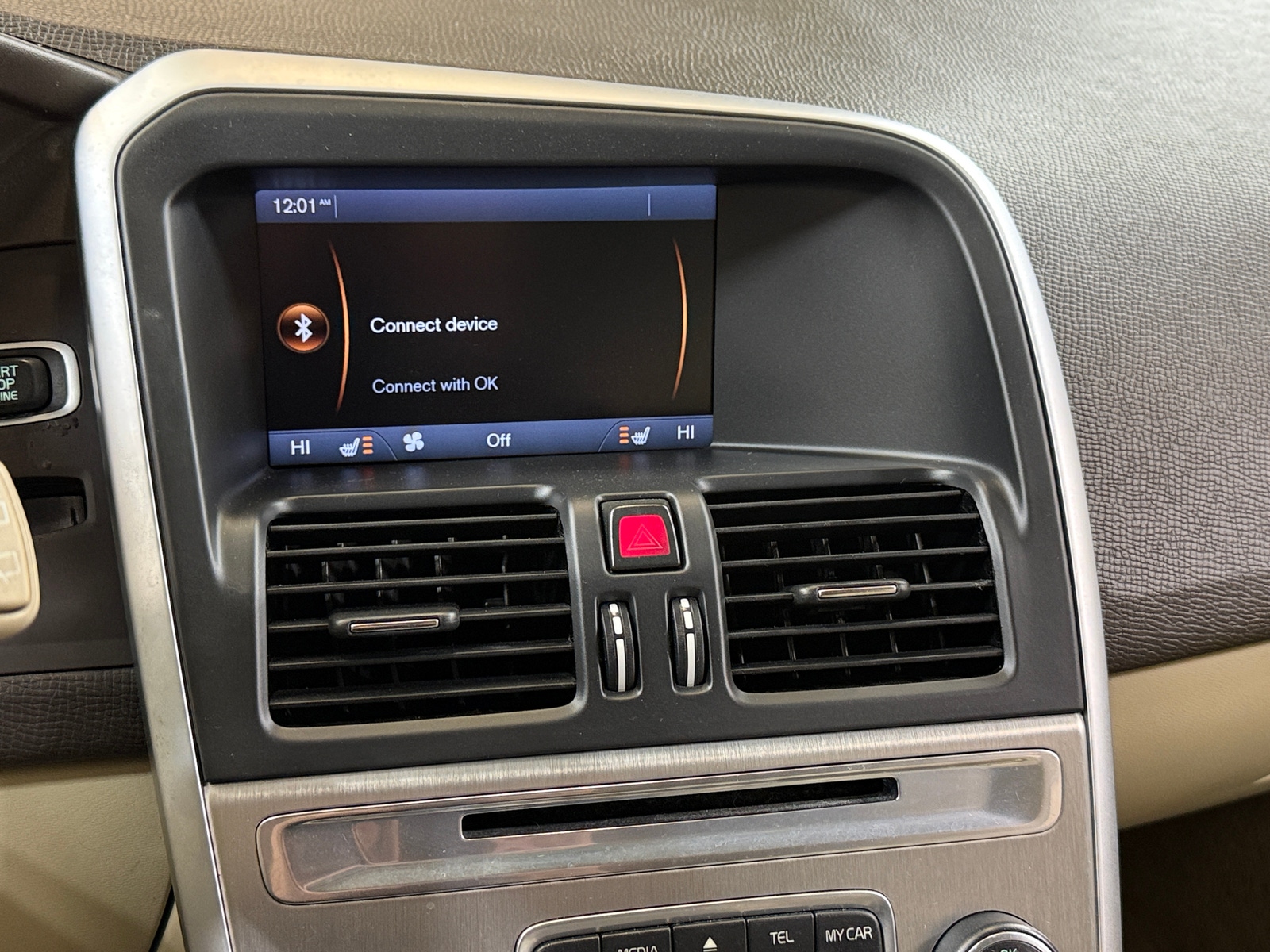 Thumbnail: 2012 Volvo XC60 - 4