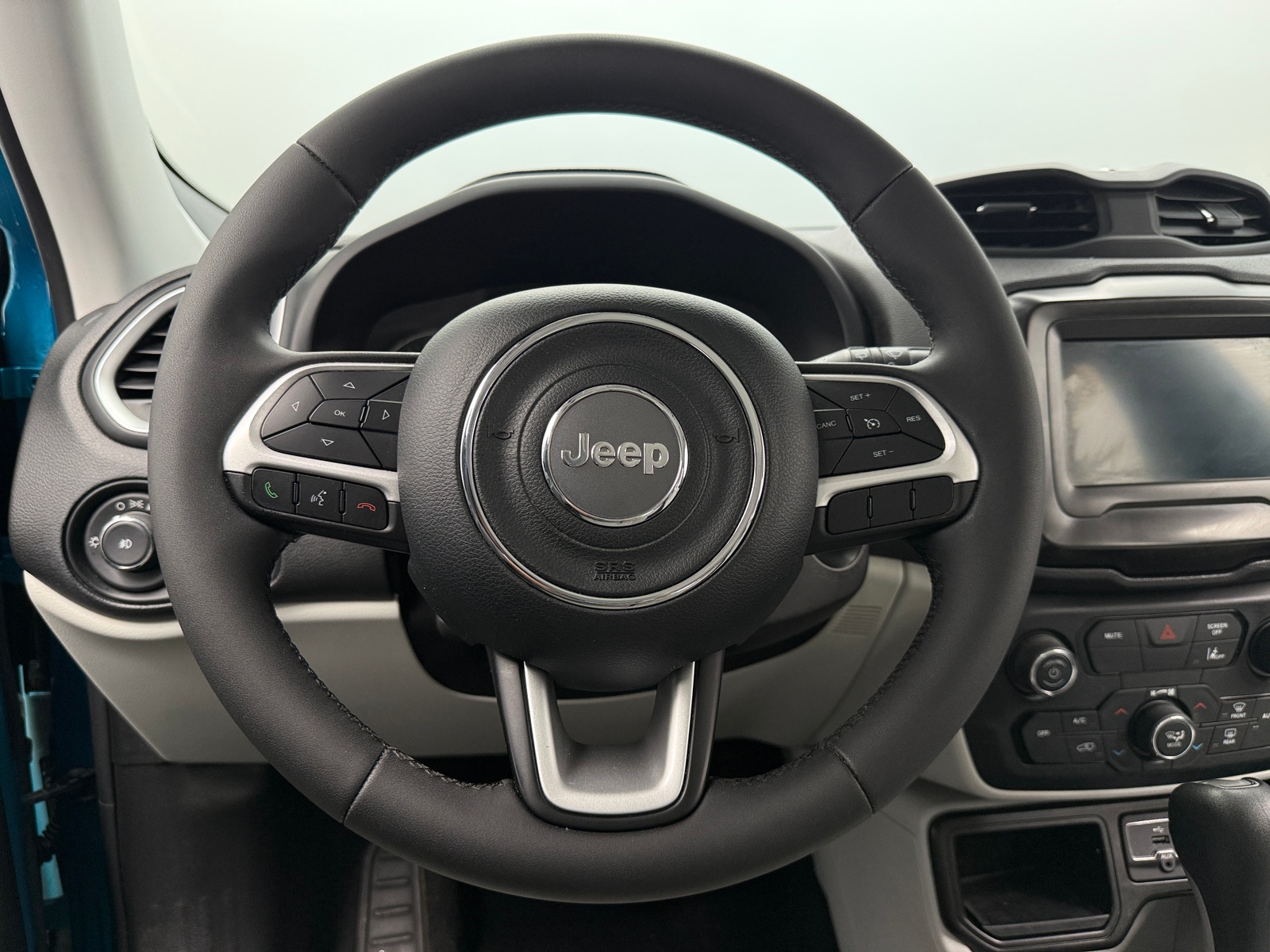 Thumbnail: 2021 Jeep Renegade - 5