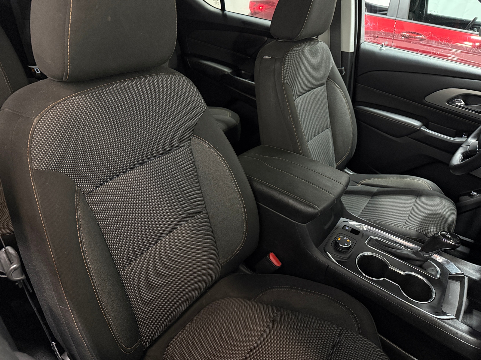 Thumbnail: 2018 Chevrolet Traverse - 2