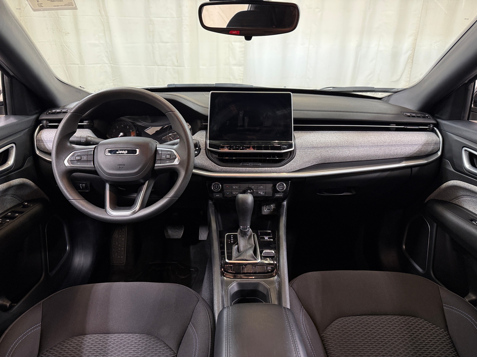 Thumbnail: 2024 Jeep Compass - 3