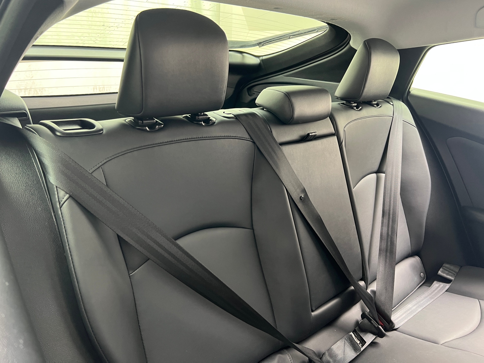 Thumbnail: 2016 Toyota Prius - 5