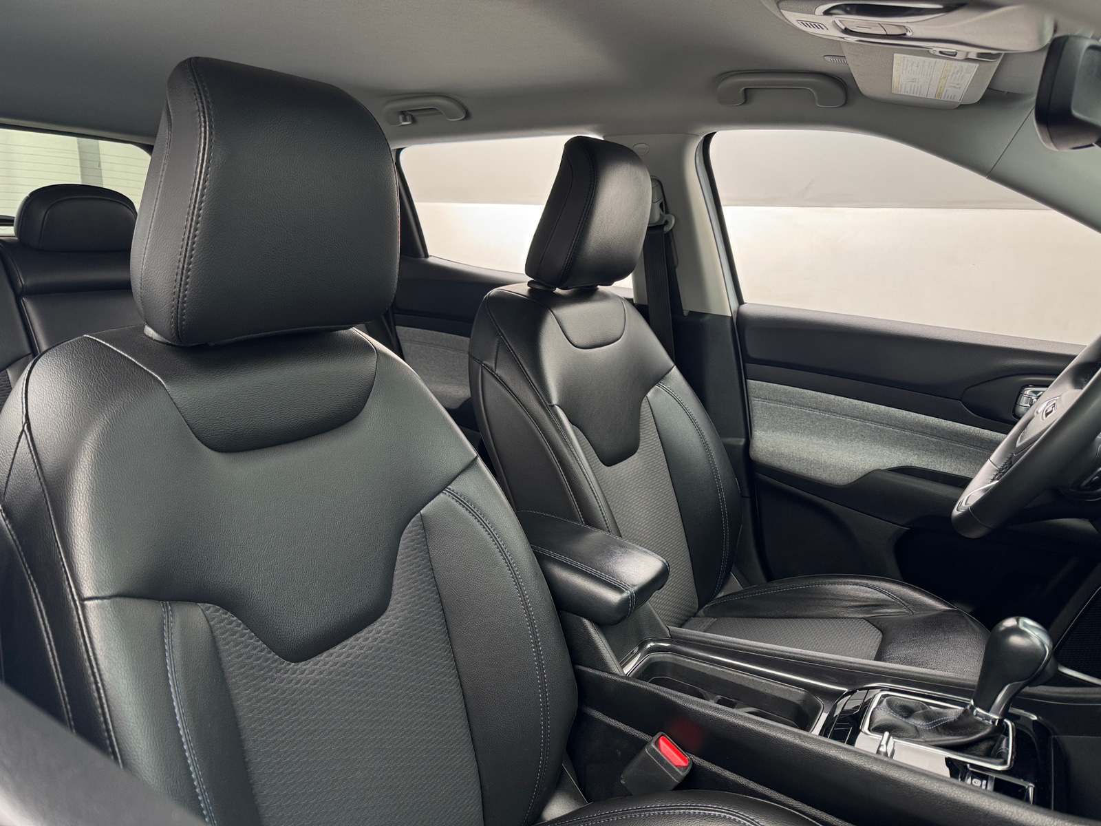 Thumbnail: 2022 Jeep Compass - 2