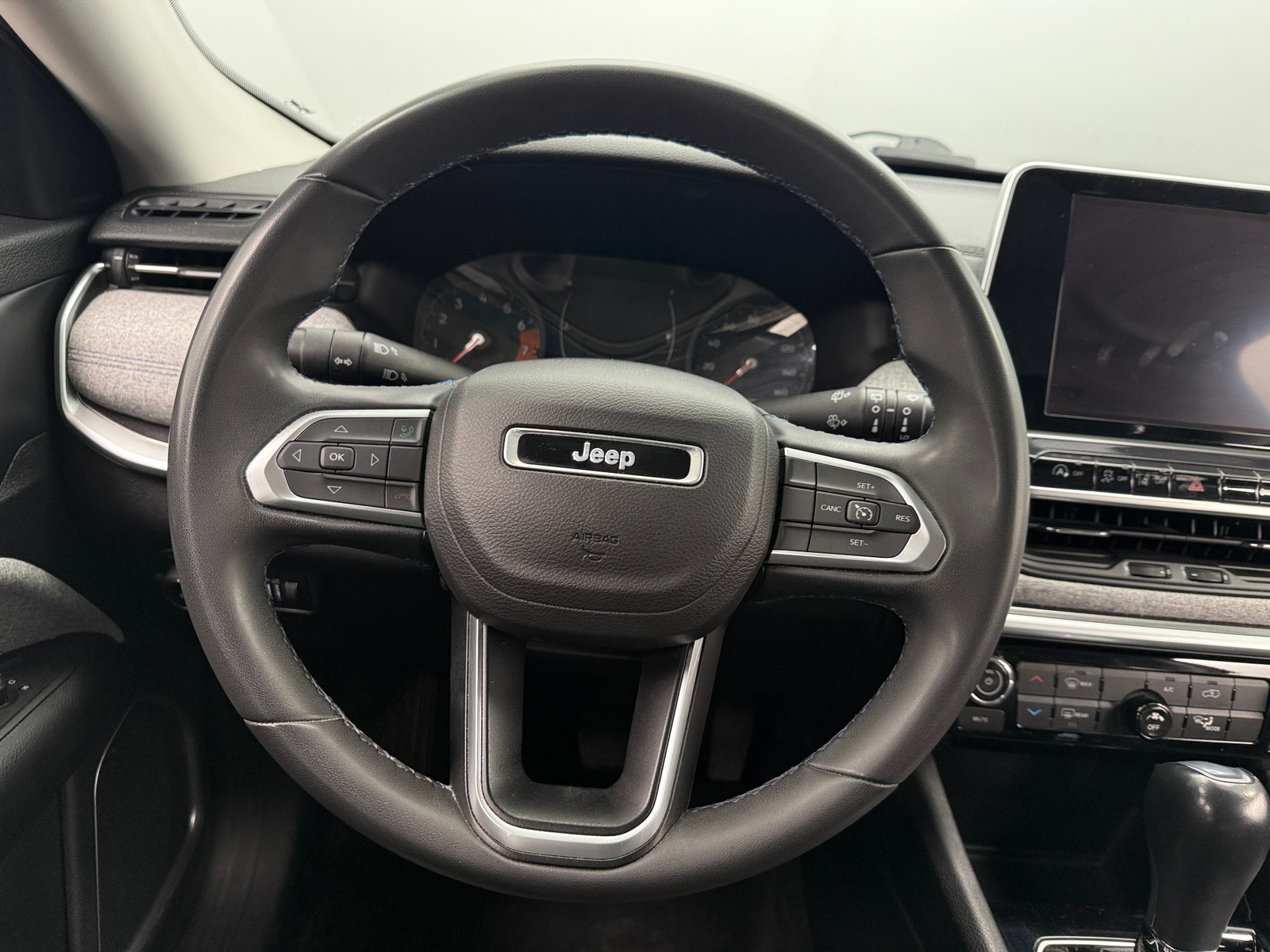 Thumbnail: 2022 Jeep Compass - 5