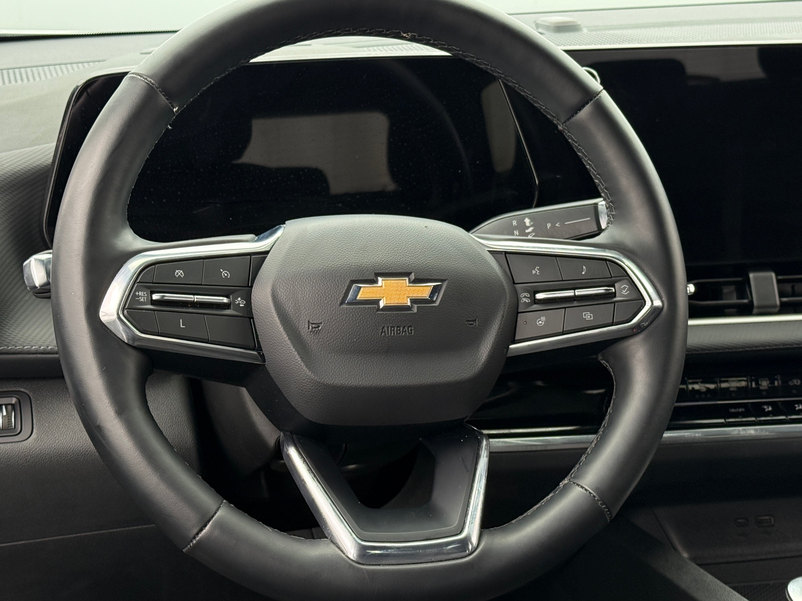 Thumbnail: 2025 Chevrolet Equinox - 5