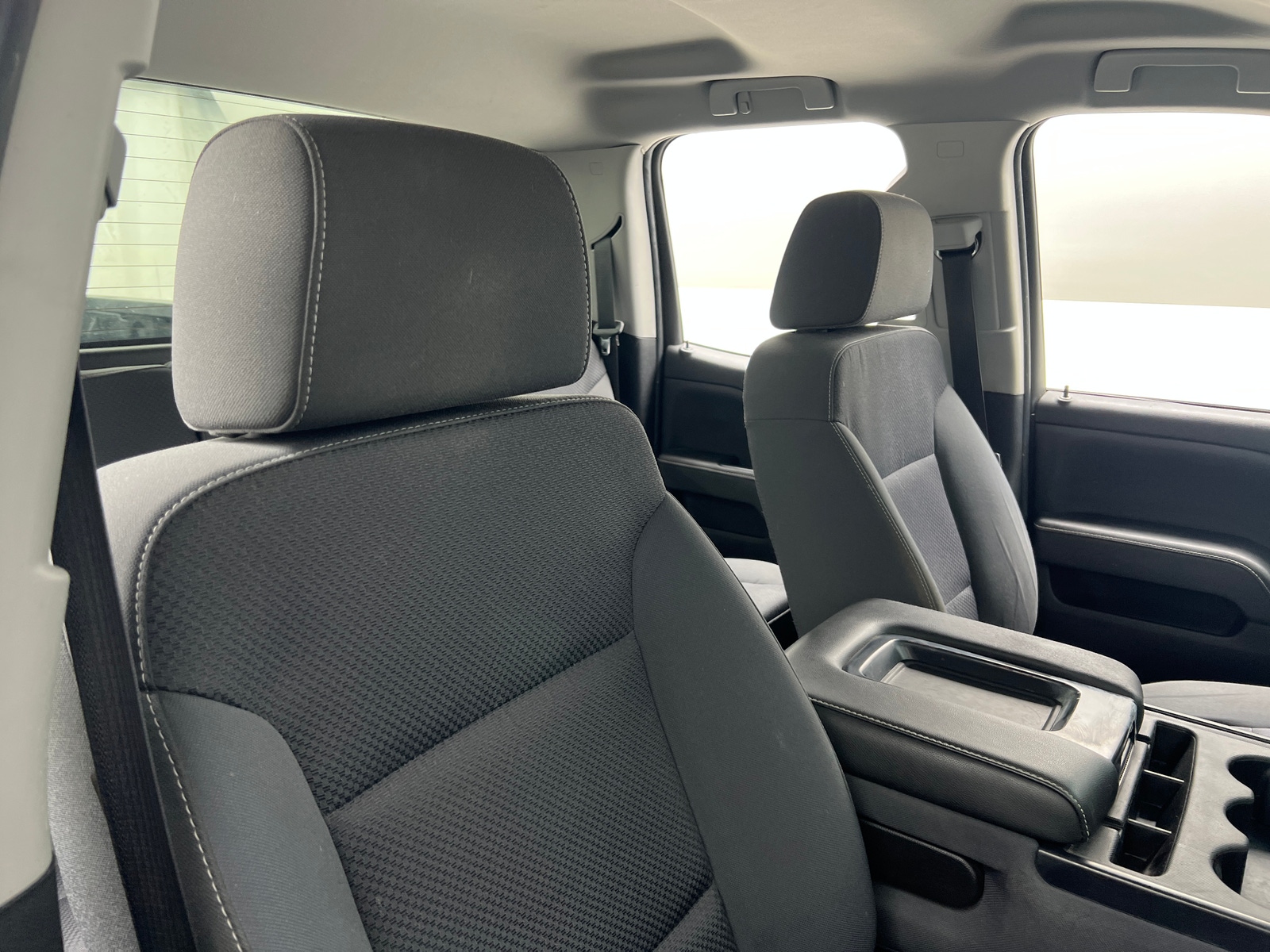 Thumbnail: 2018 Chevrolet Silverado 1500 - 2