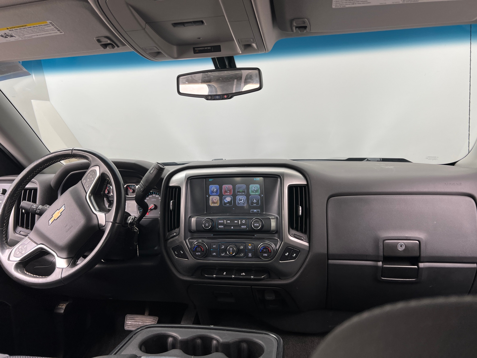 Thumbnail: 2018 Chevrolet Silverado 1500 - 3