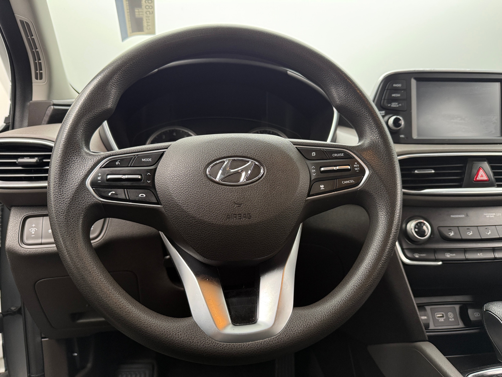 Thumbnail: 2019 Hyundai Santa Fe - 5