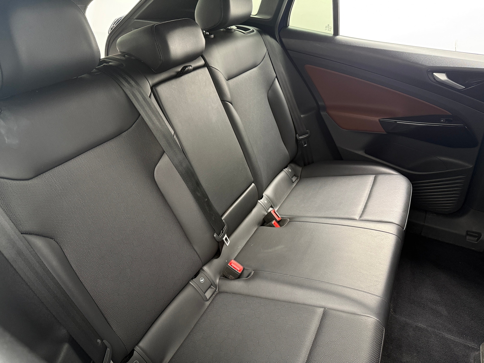 Thumbnail: 2021 Volkswagen ID.4 - 5