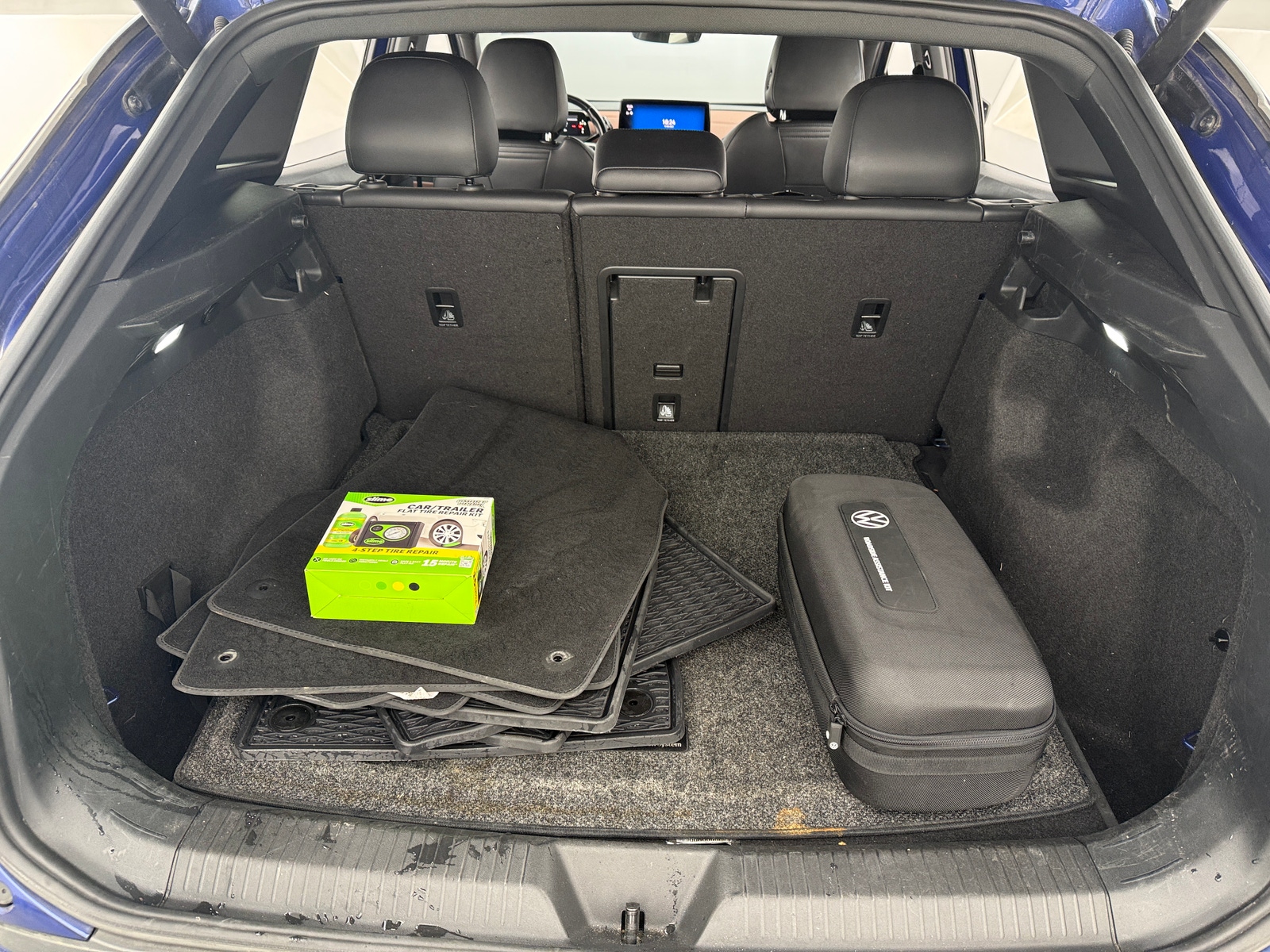 Thumbnail: 2021 Volkswagen ID.4 - 6