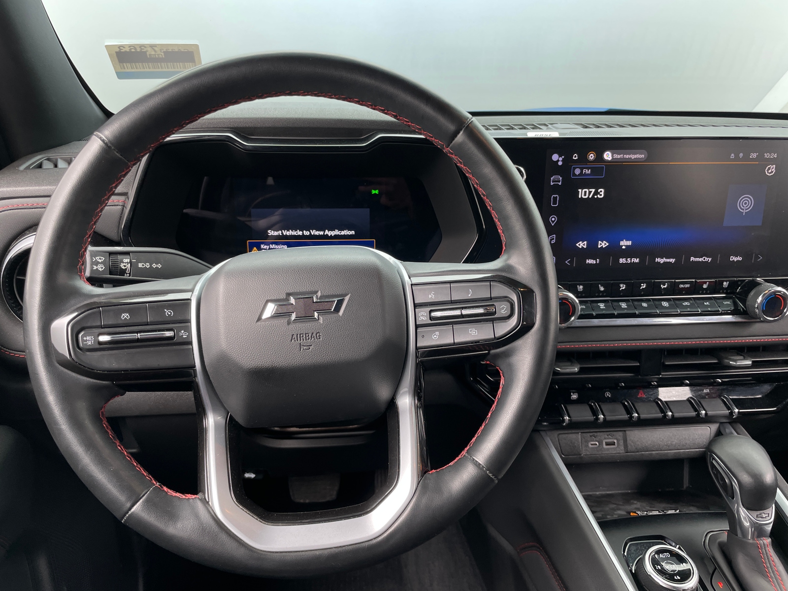 Thumbnail: 2023 Chevrolet Colorado - 4