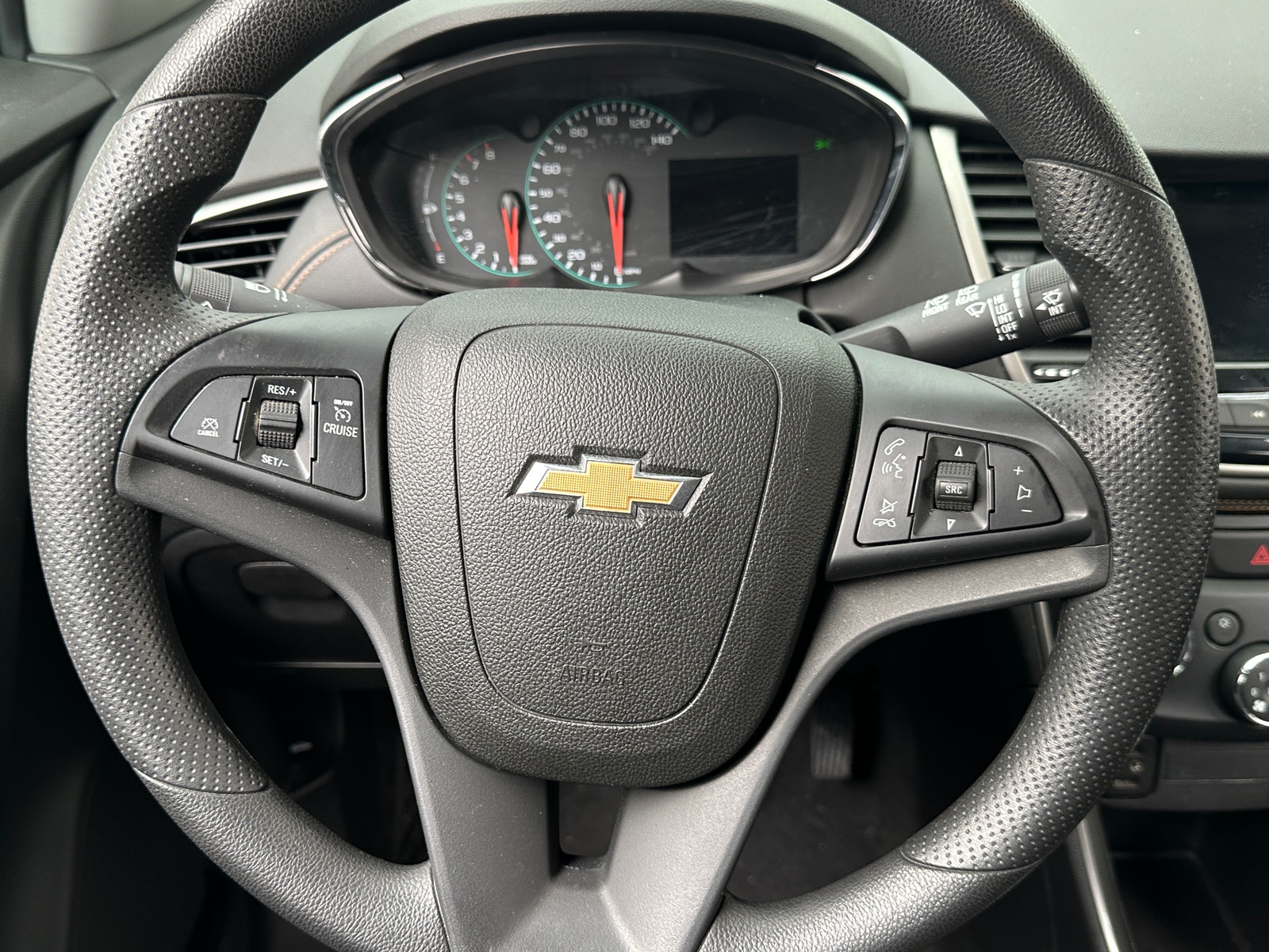 Thumbnail: 2018 Chevrolet Trax - 5