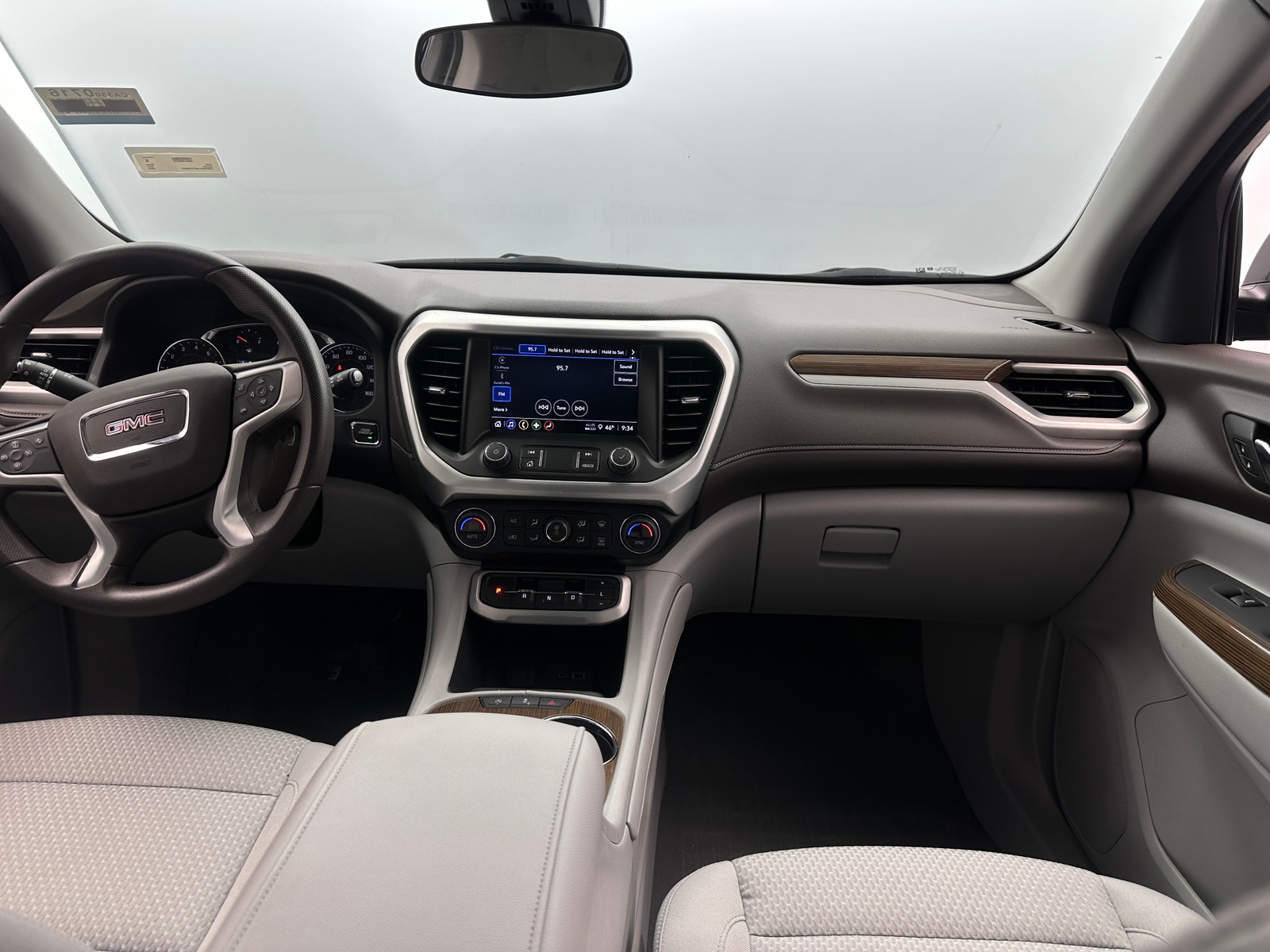 Thumbnail: 2023 GMC Acadia - 3