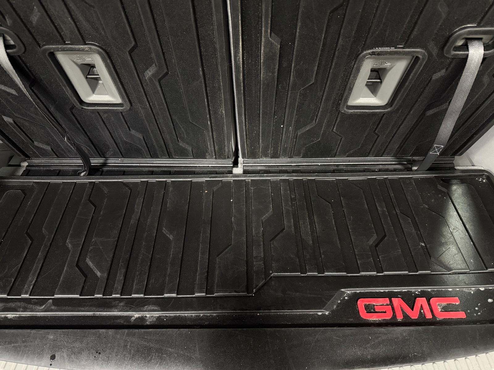 Thumbnail: 2023 GMC Acadia - 7