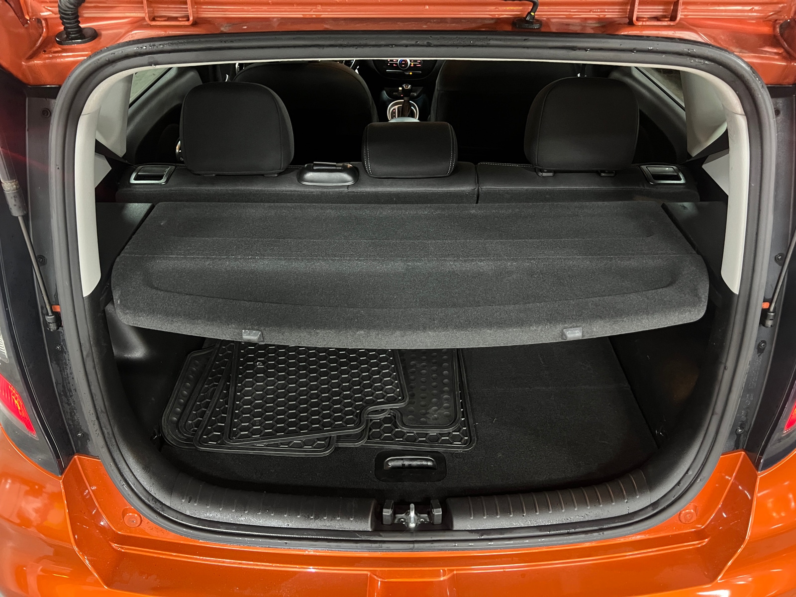 Thumbnail: 2019 Kia Soul - 7